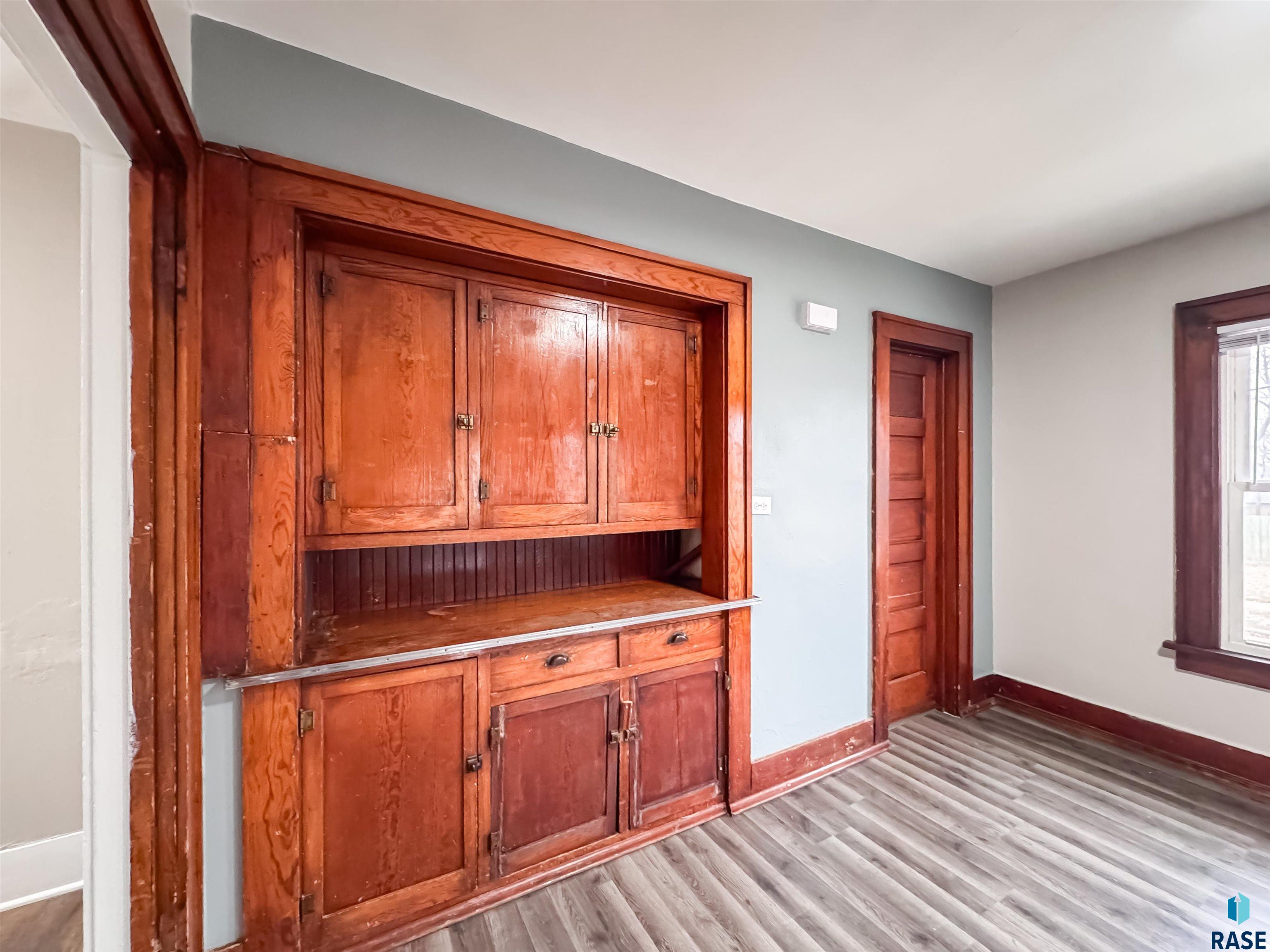 829 N Van Eps Ave Avenue