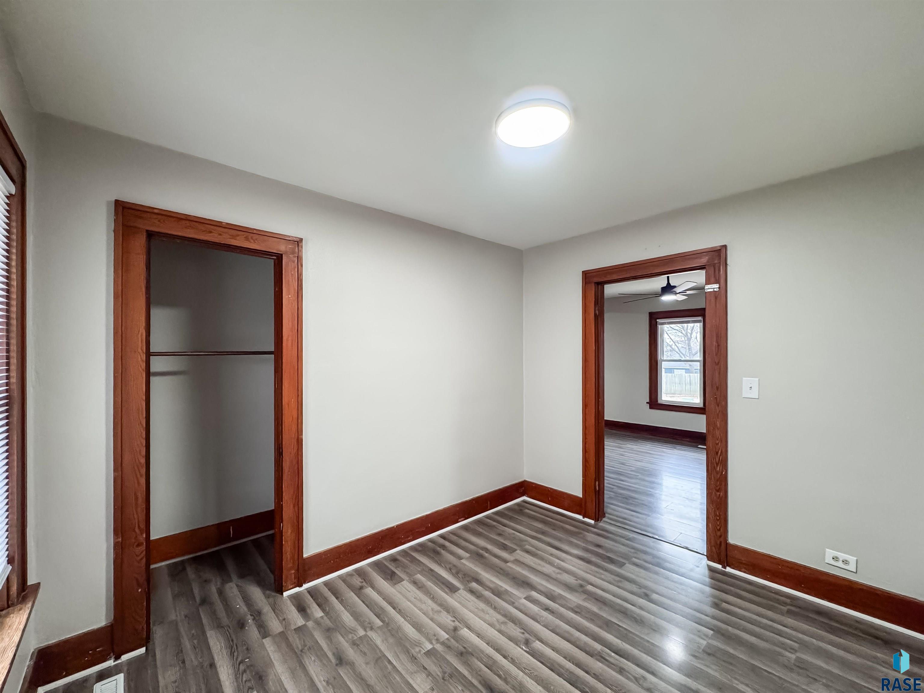 829 N Van Eps Ave Avenue