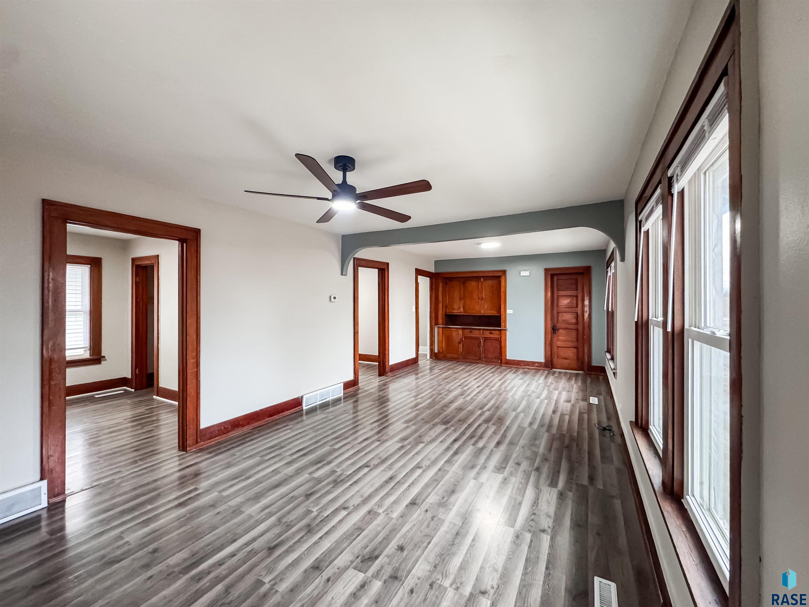 829 N Van Eps Ave Avenue