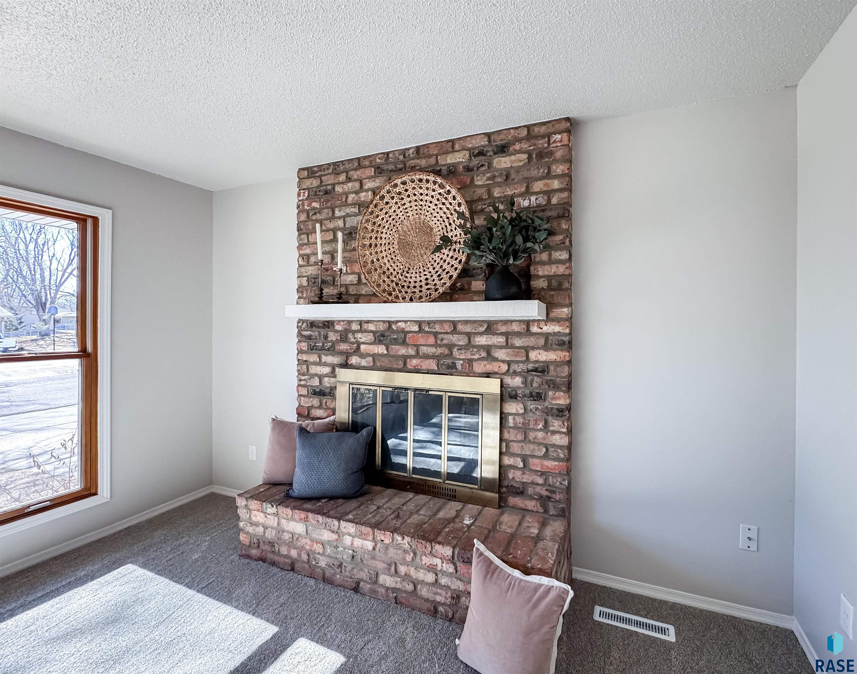 5408 W 52nd St Street