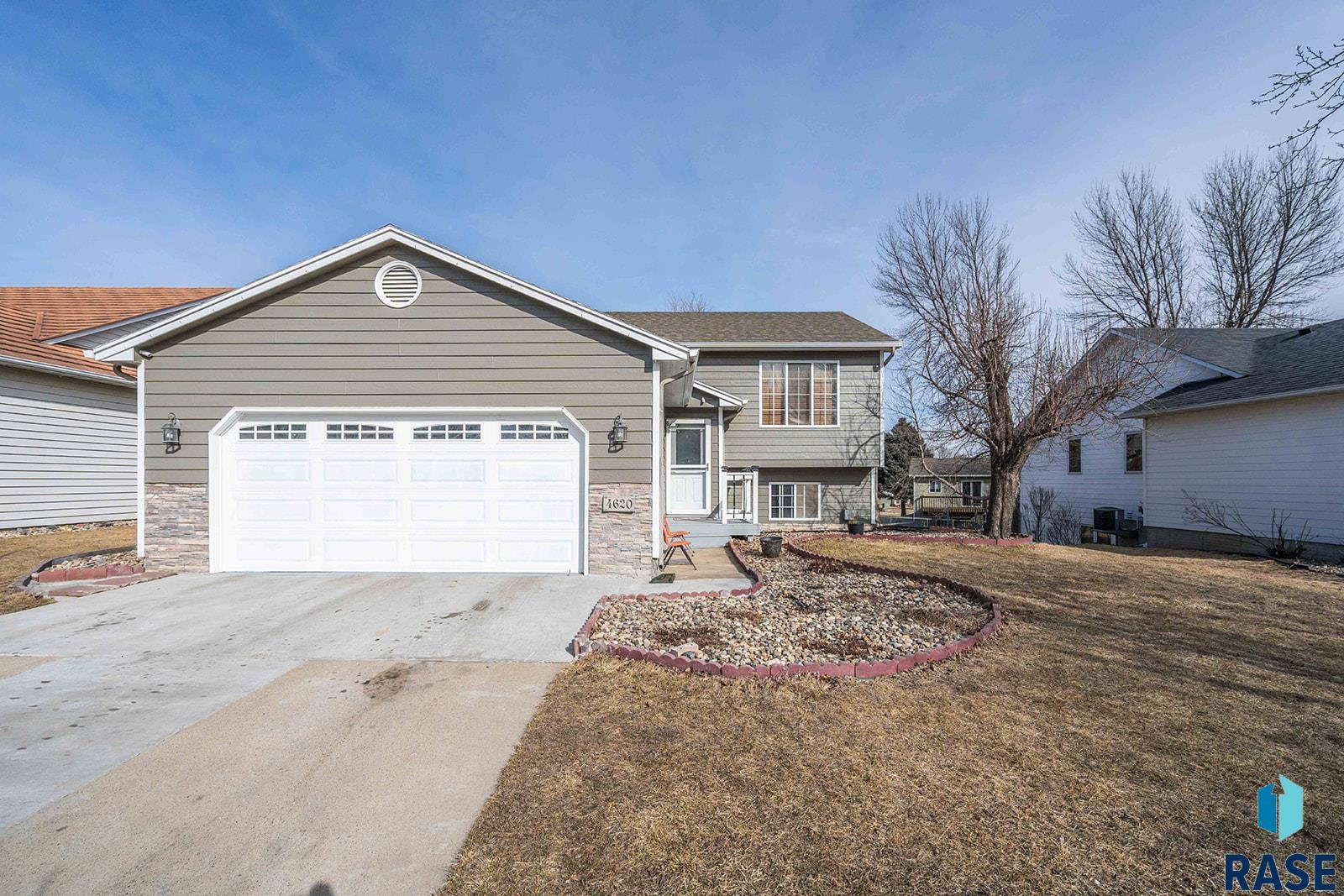 4620 E Hanna Cir, Sioux Falls