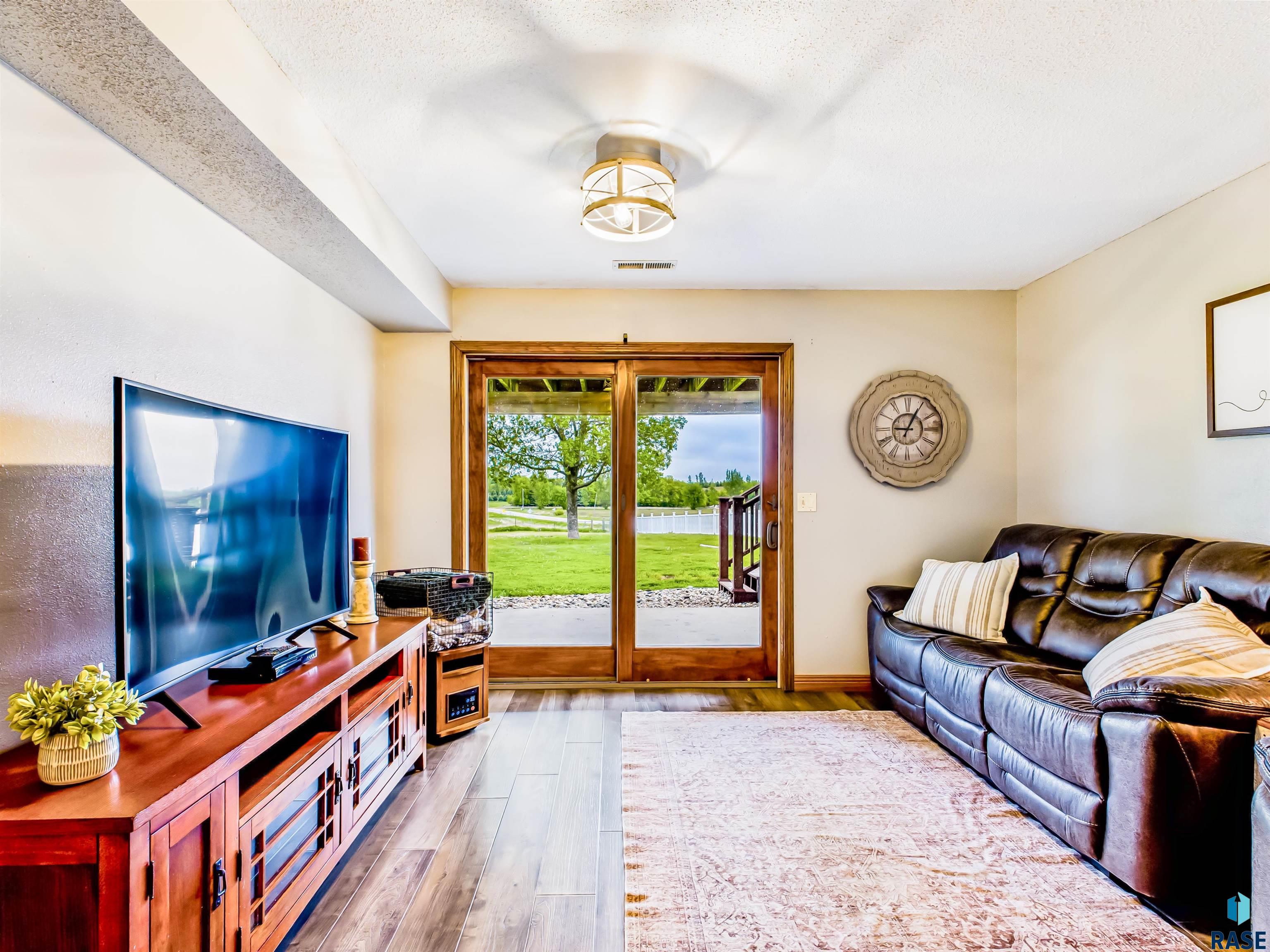 26481 487th Ave Avenue