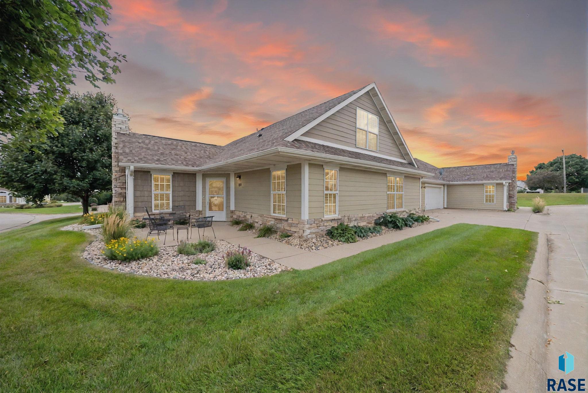 5511 E Eastbridge Pl, Sioux Falls