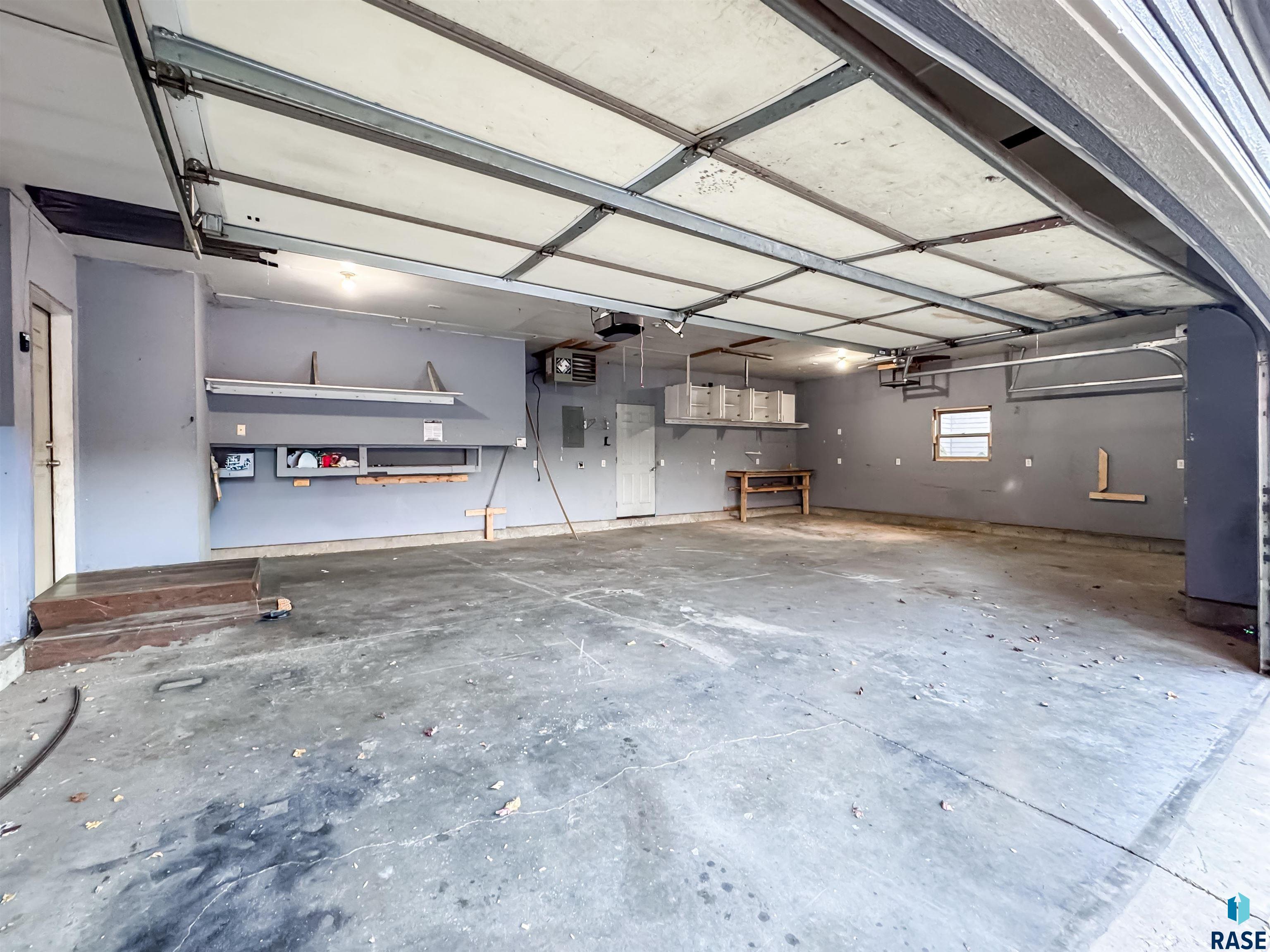 2713 N Vincent Ave Avenue