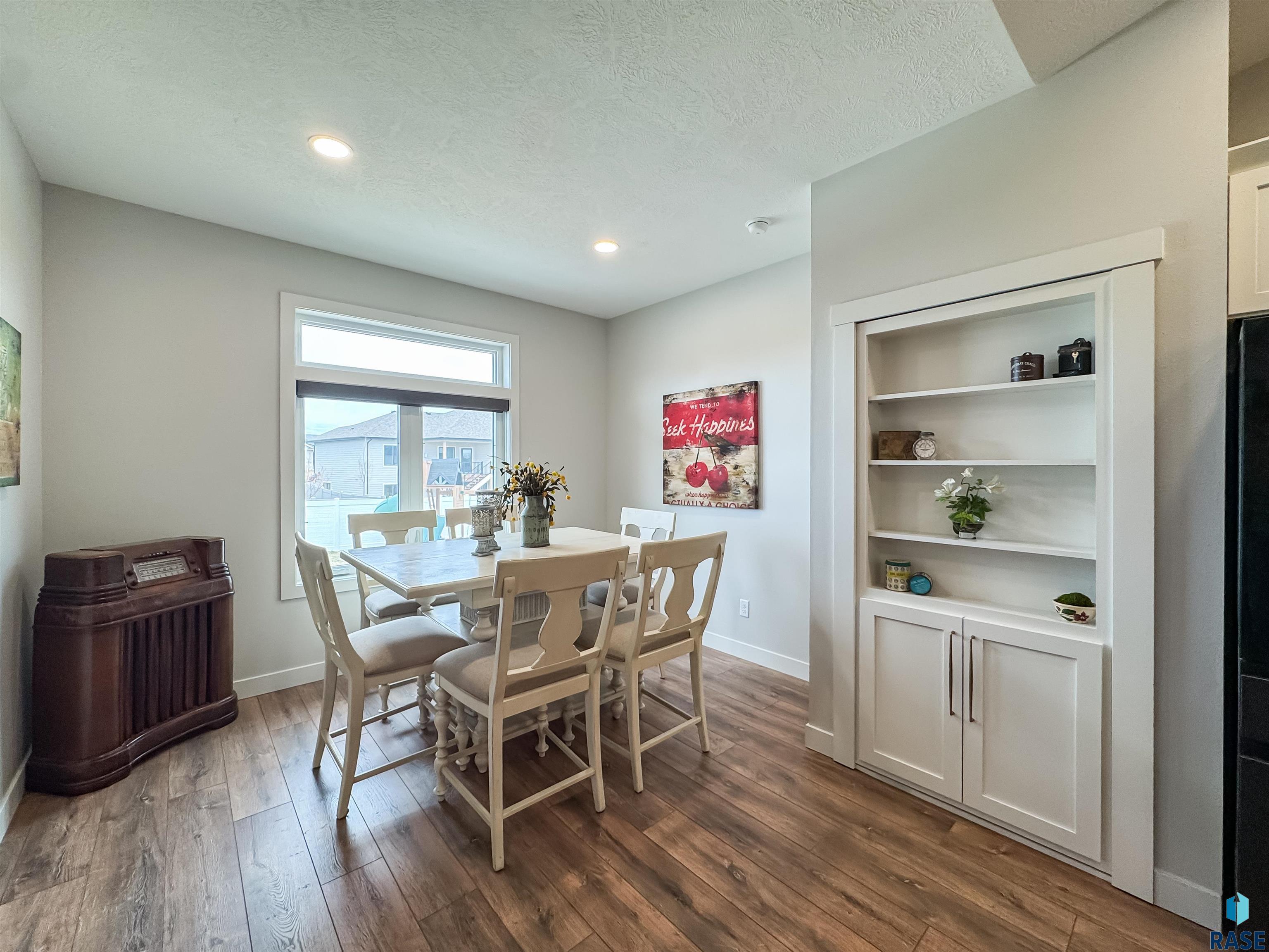 5504 E Morningside Cir Circle