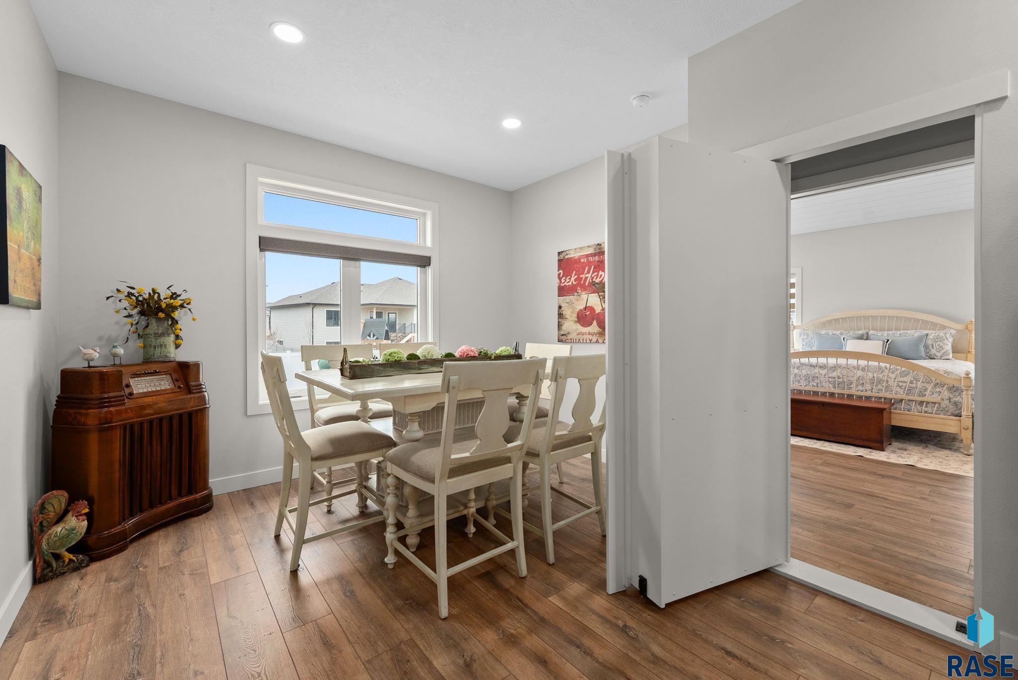 5504 E Morningside Cir Circle