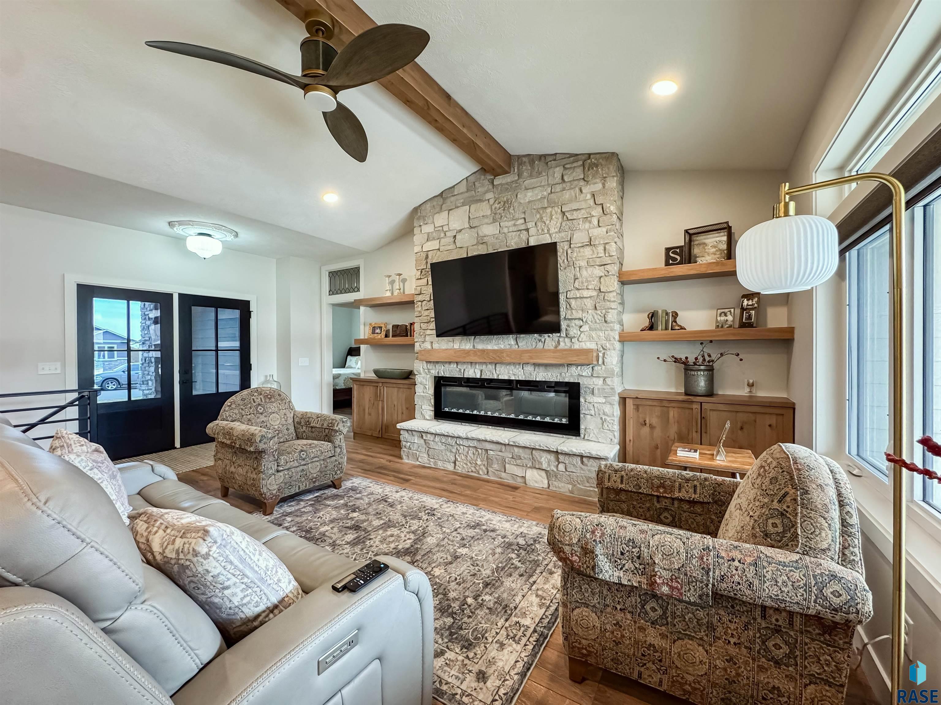 5504 E Morningside Cir Circle