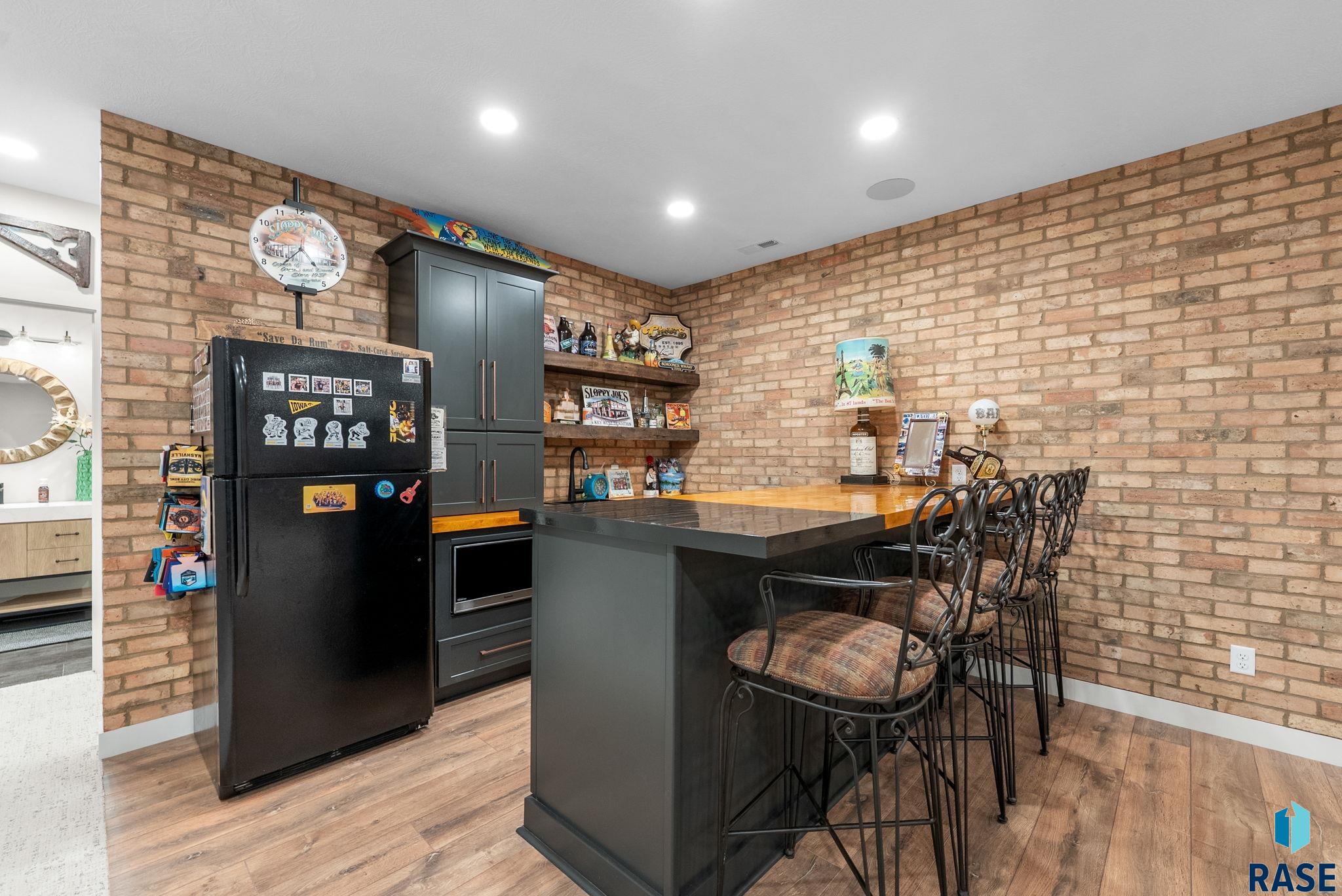 5504 E Morningside Cir Circle