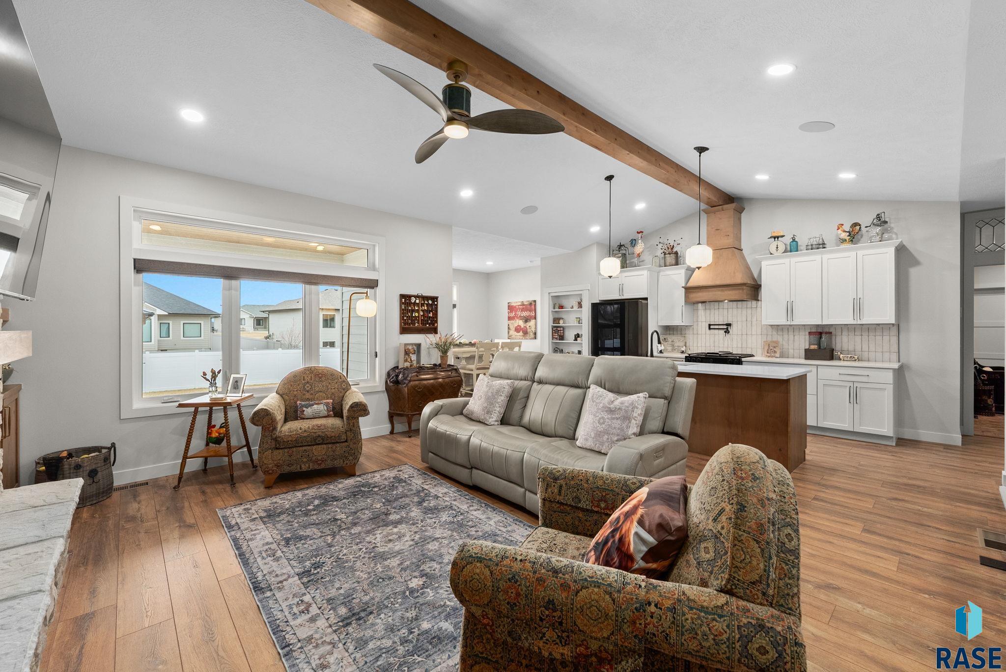 5504 E Morningside Cir Circle