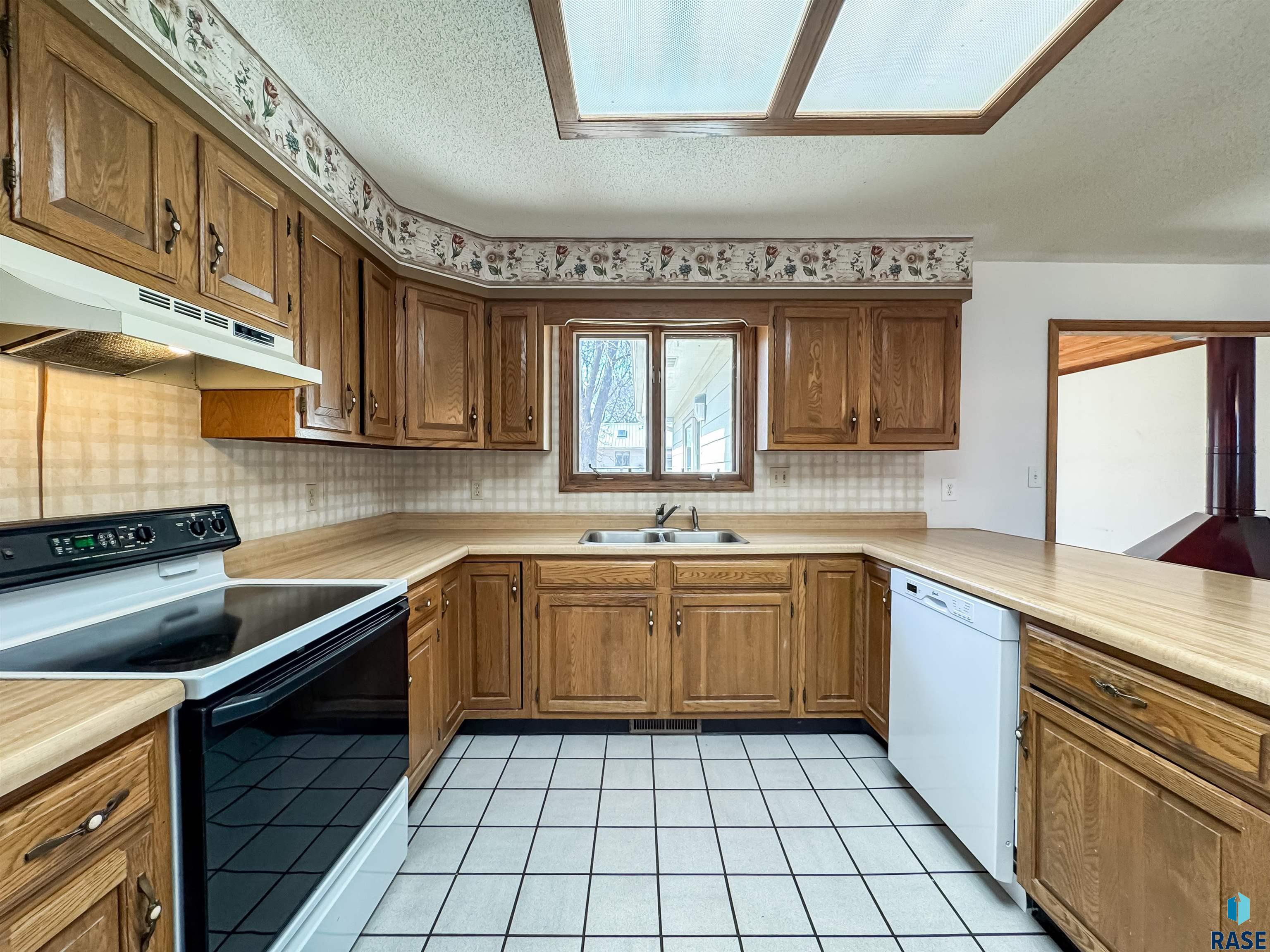 2301 S Wellington Ave Avenue