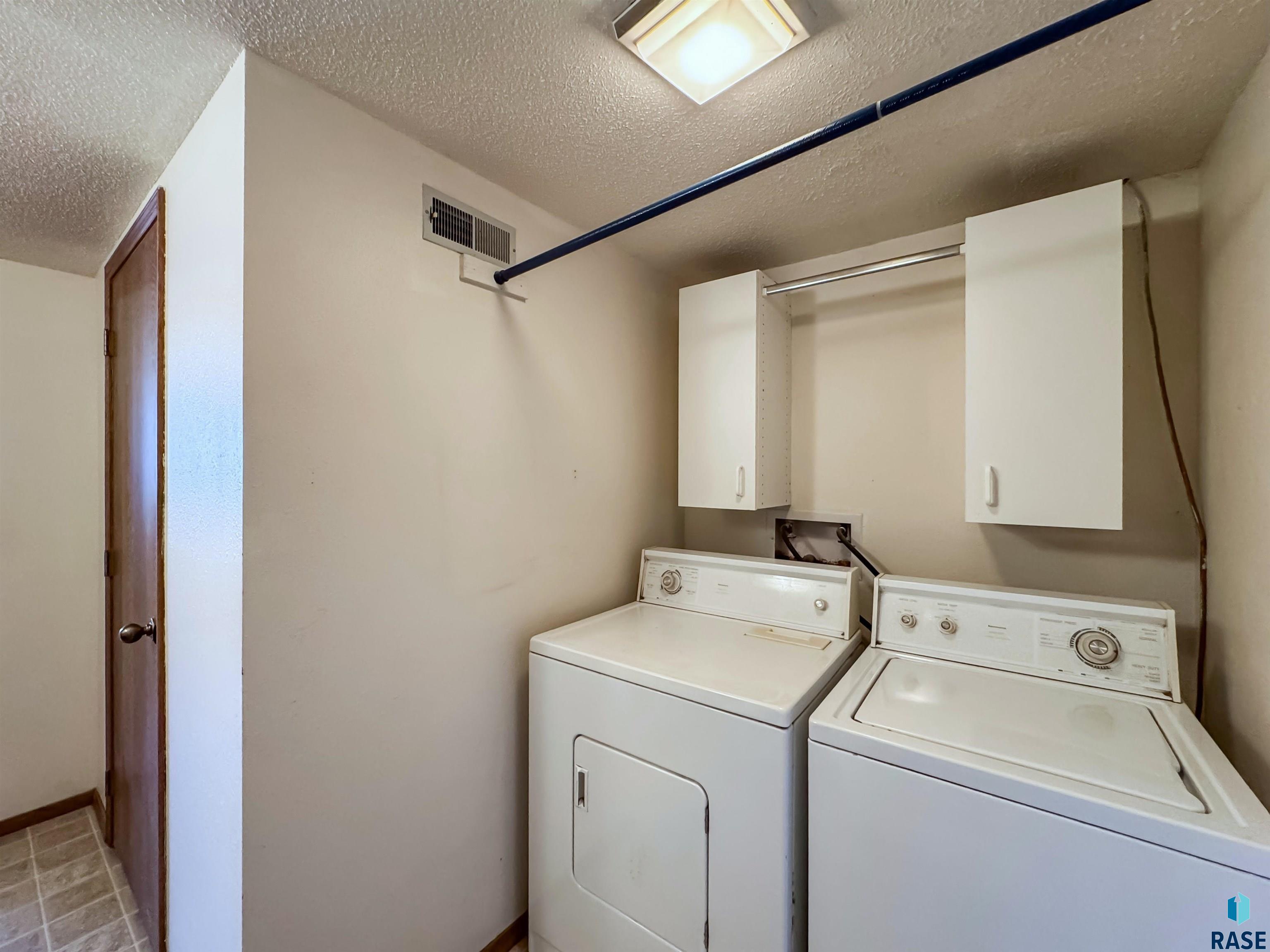 2301 S Wellington Ave Avenue