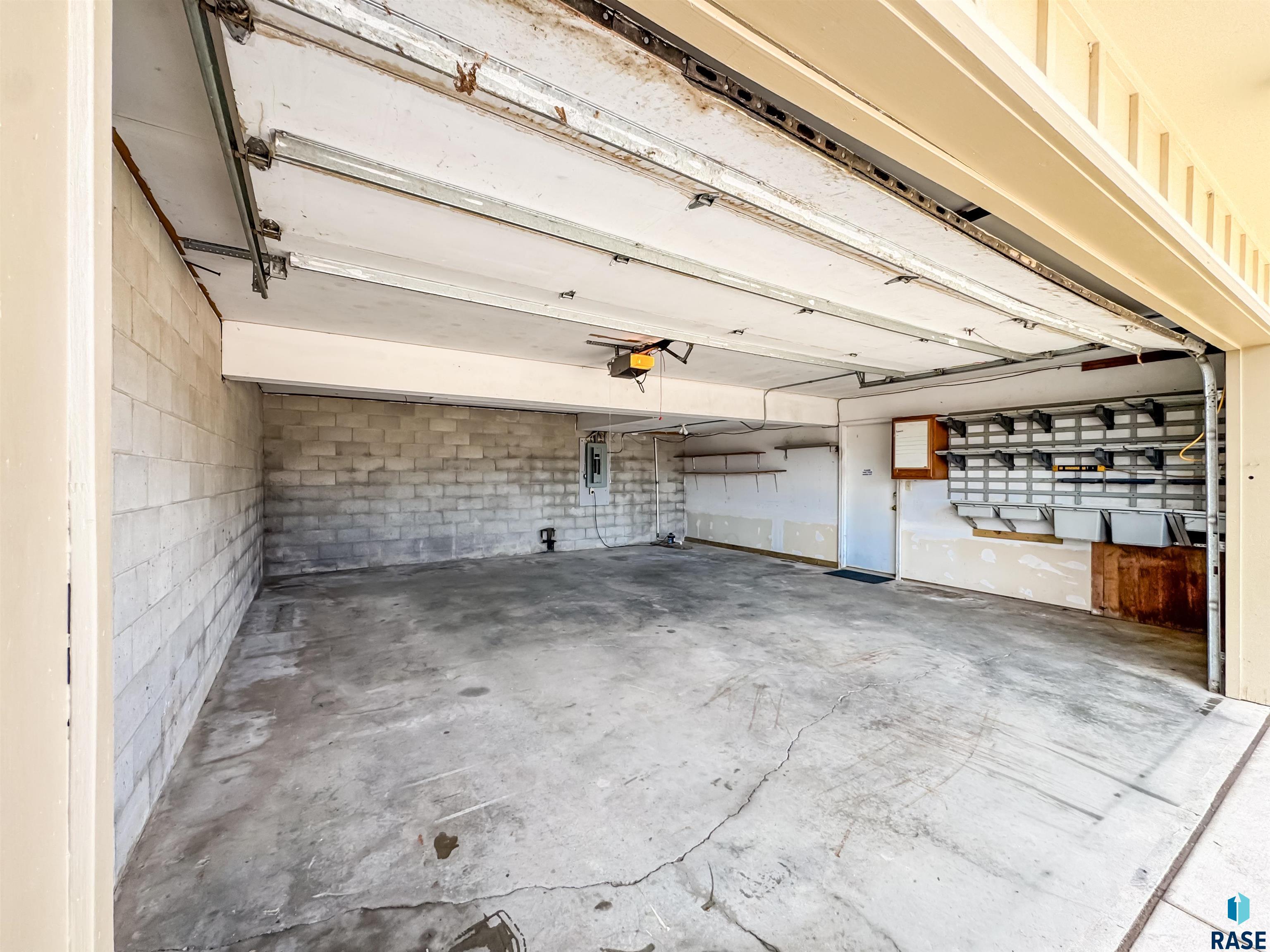 2301 S Wellington Ave Avenue