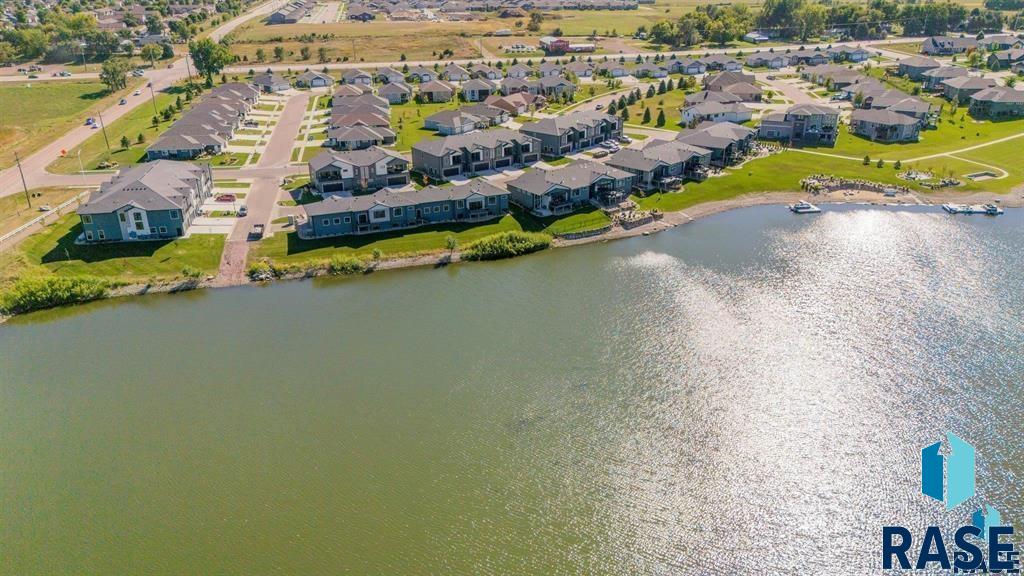 106 Bryggen Pl, Sioux Falls