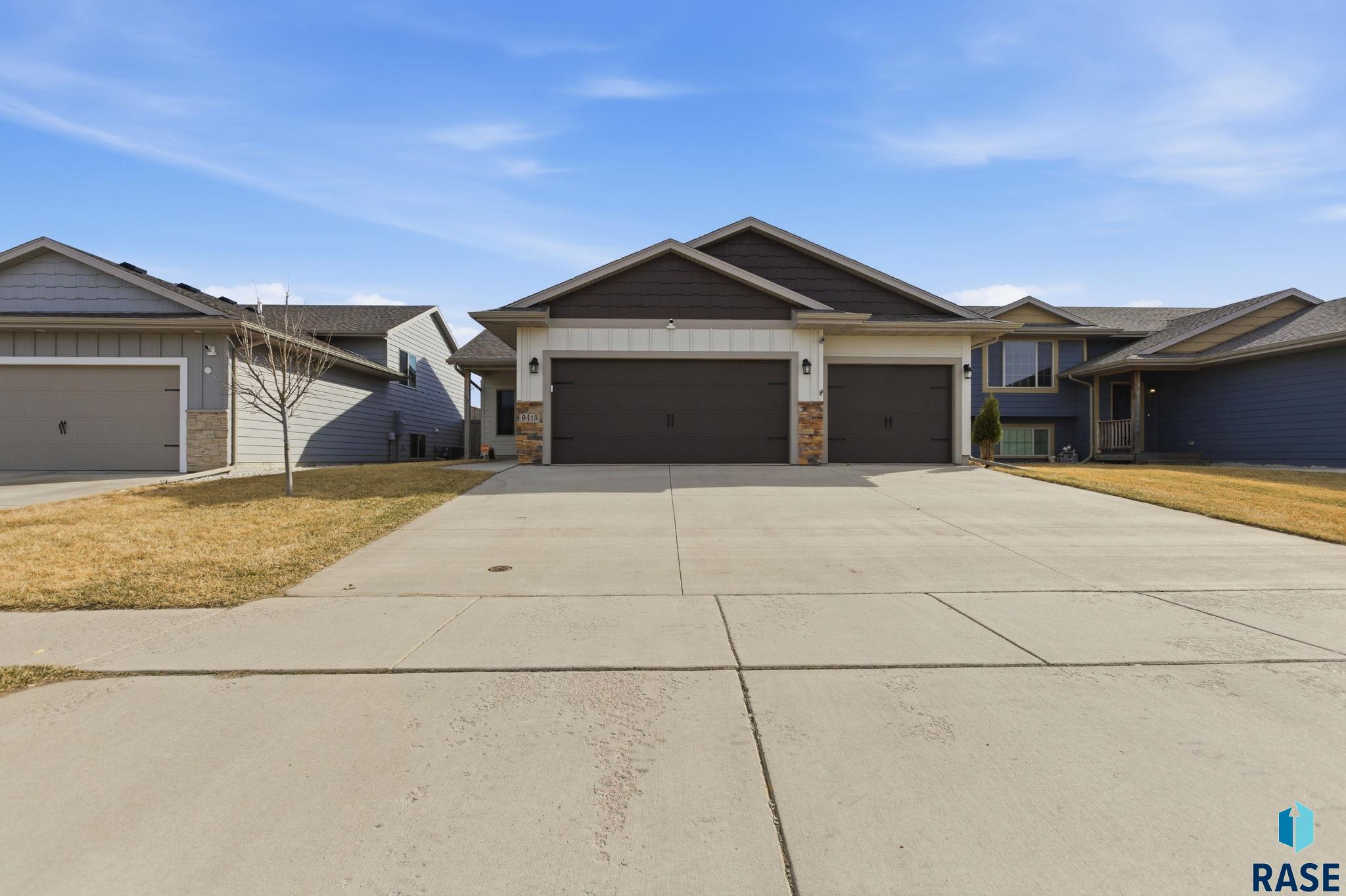 9413 Liam St, Sioux Falls