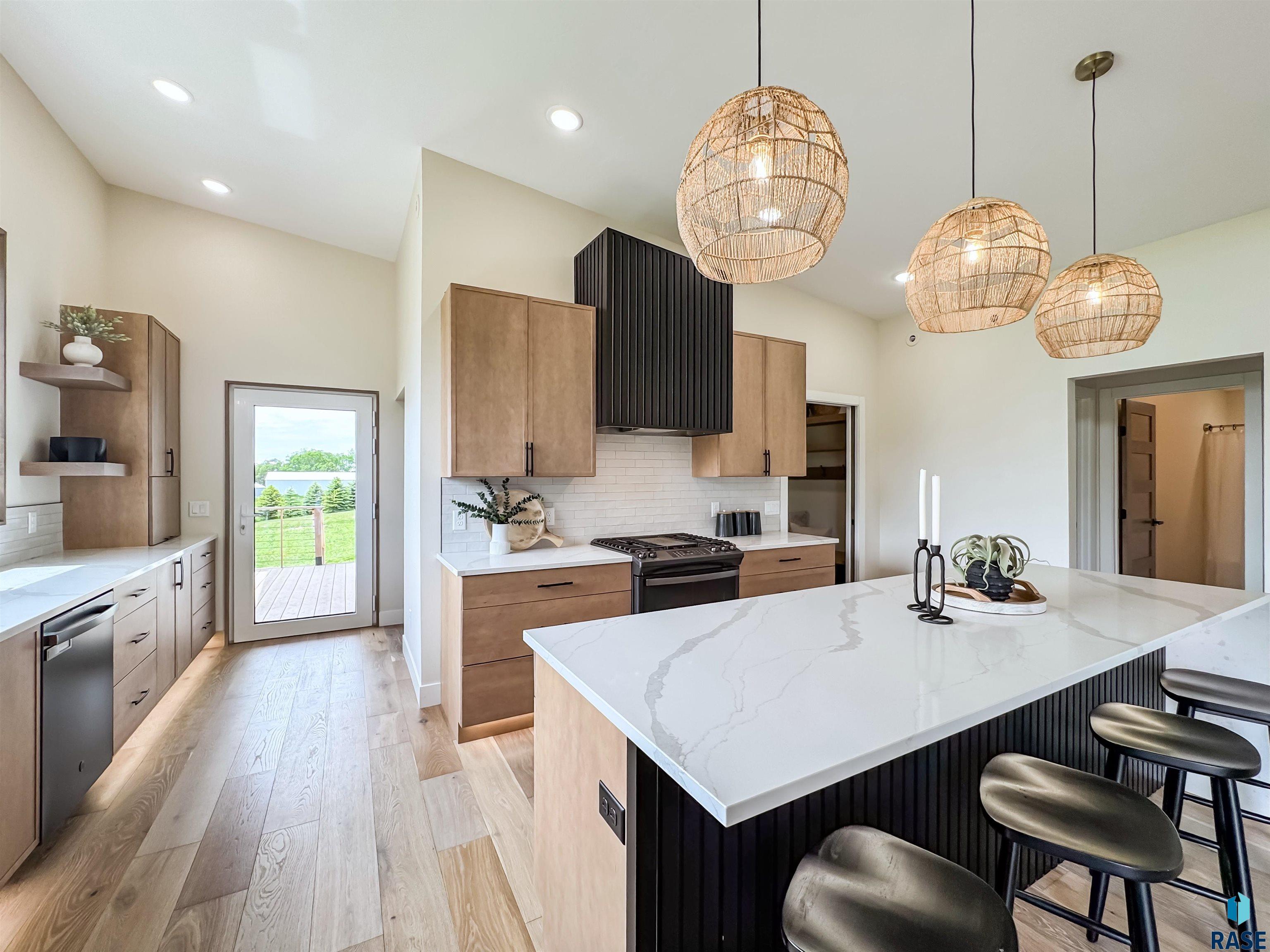 48503 256th St Street