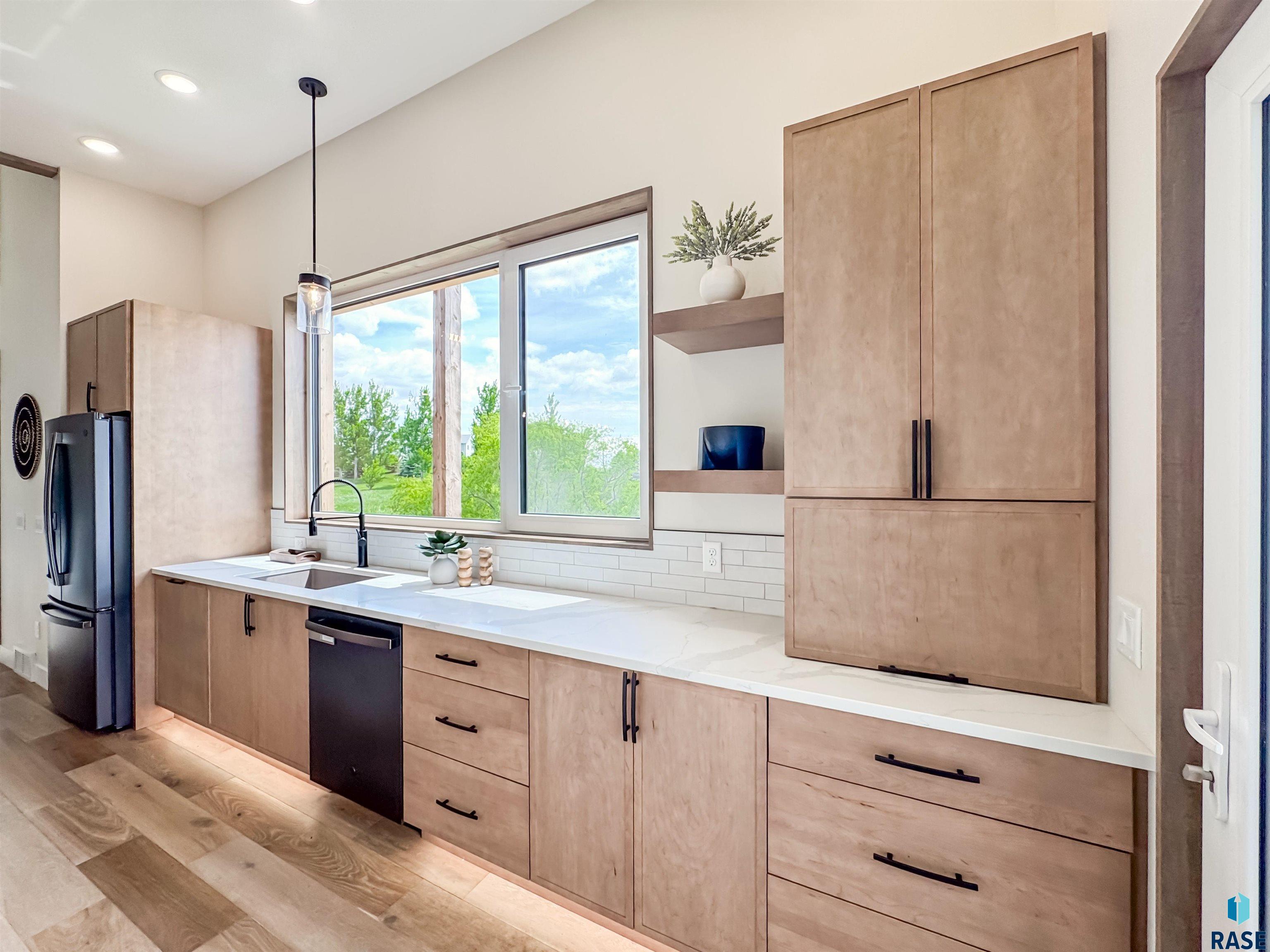 48503 256th St Street