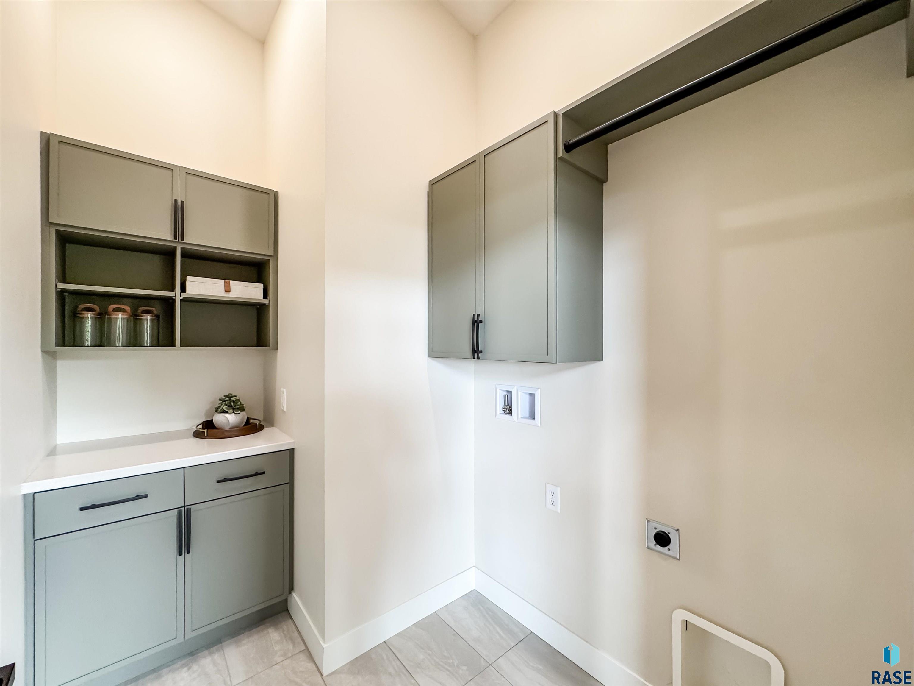 48503 256th St Street