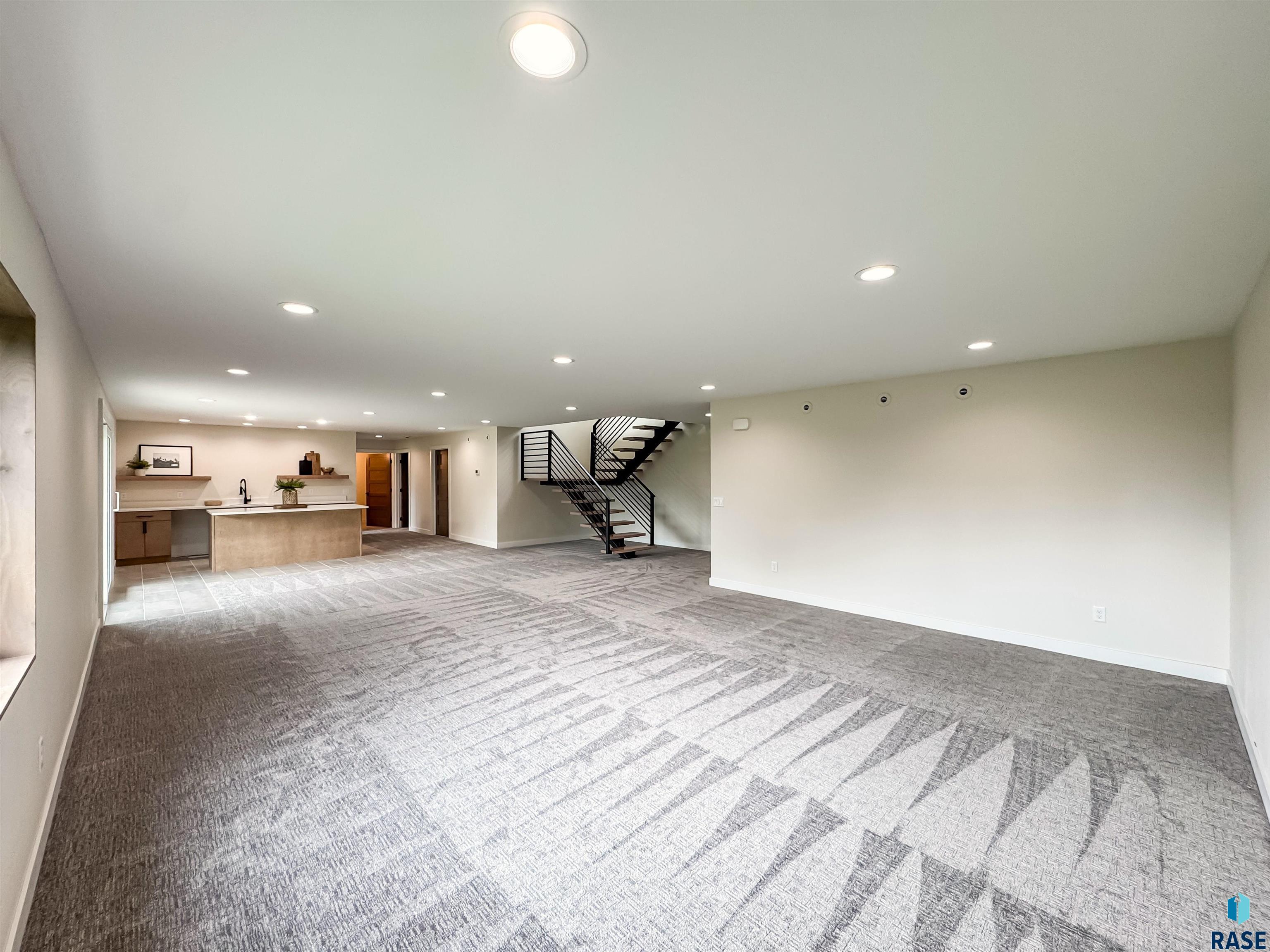 48503 256th St Street