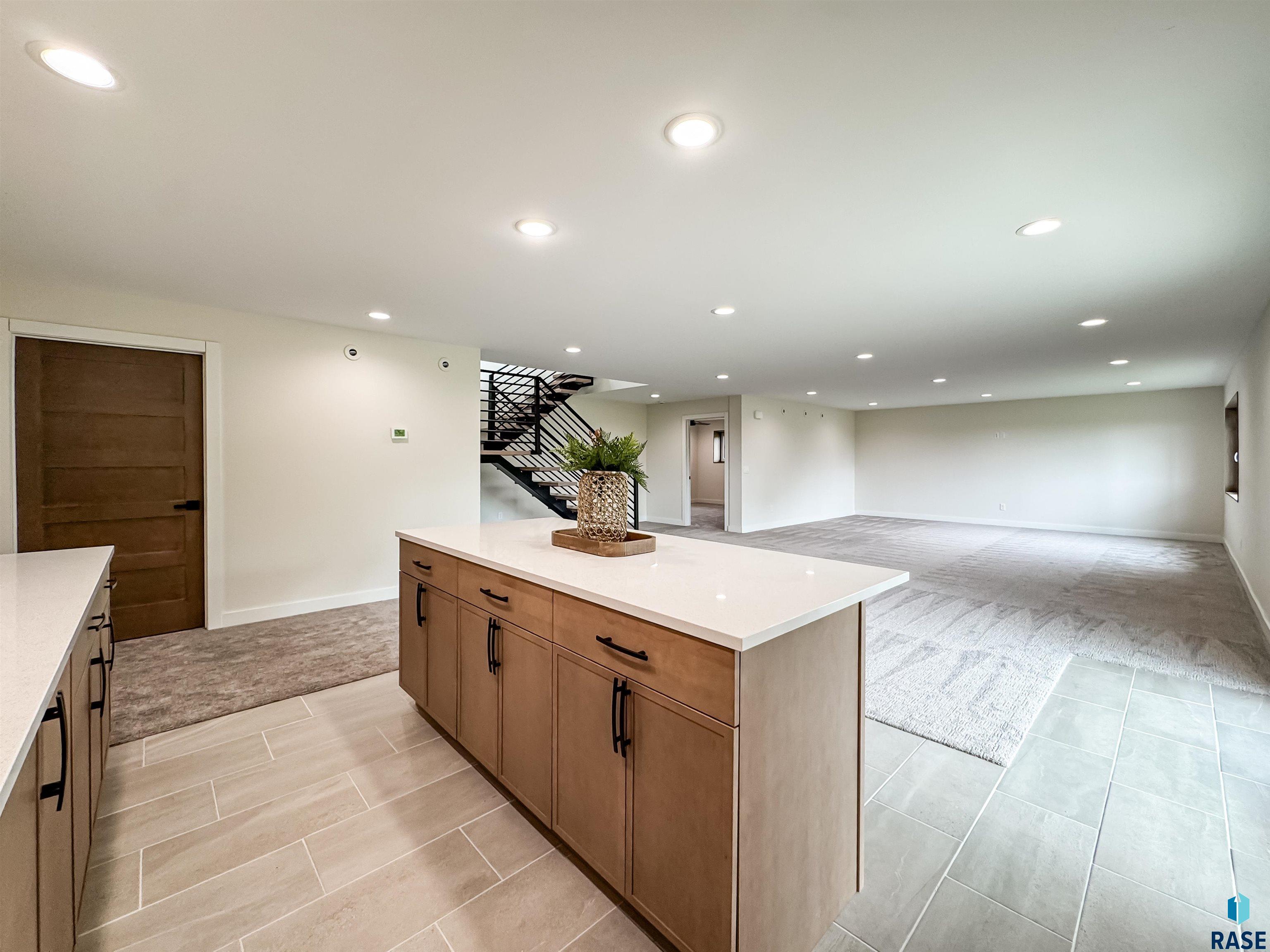 48503 256th St Street