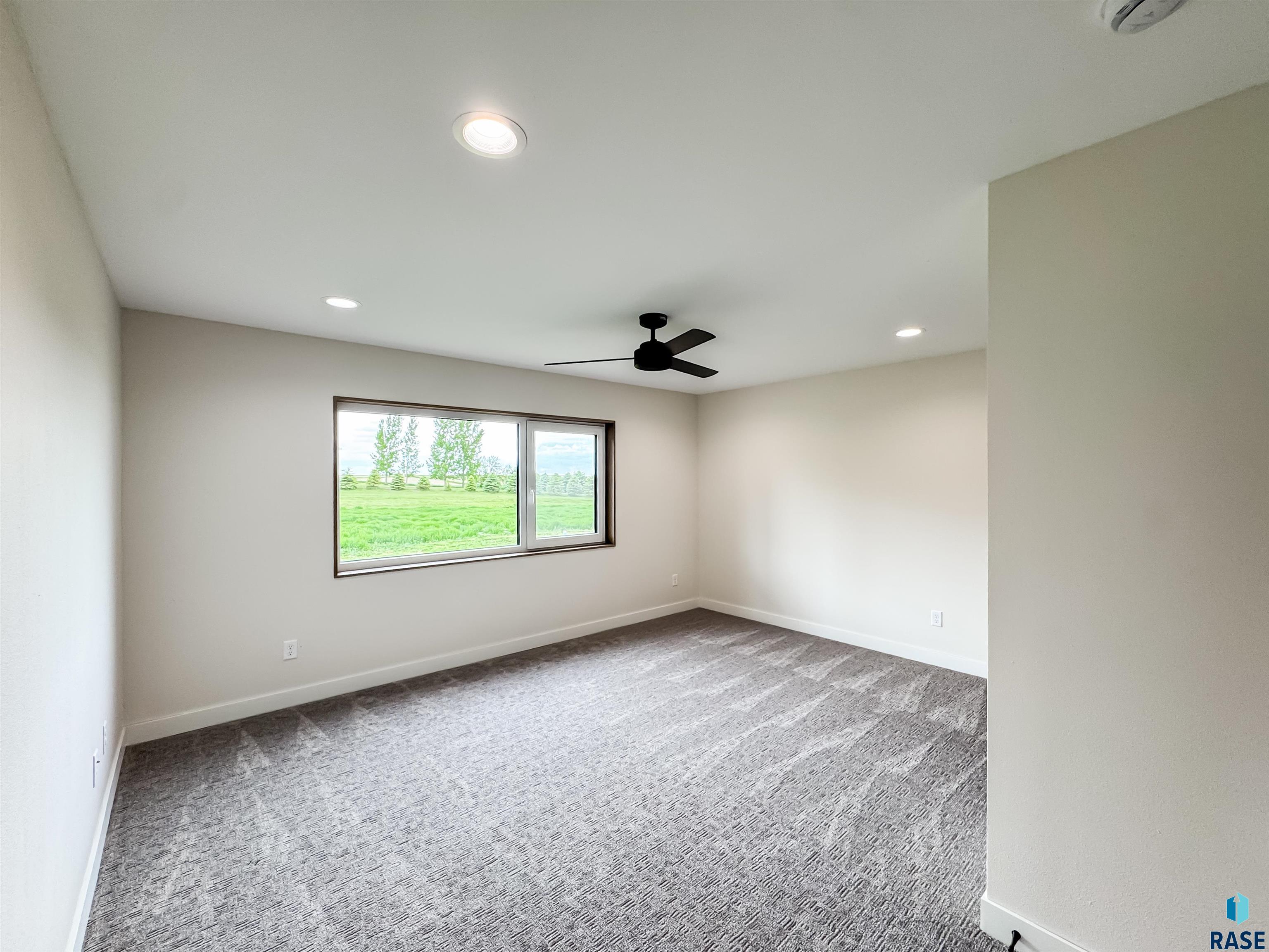 48503 256th St Street