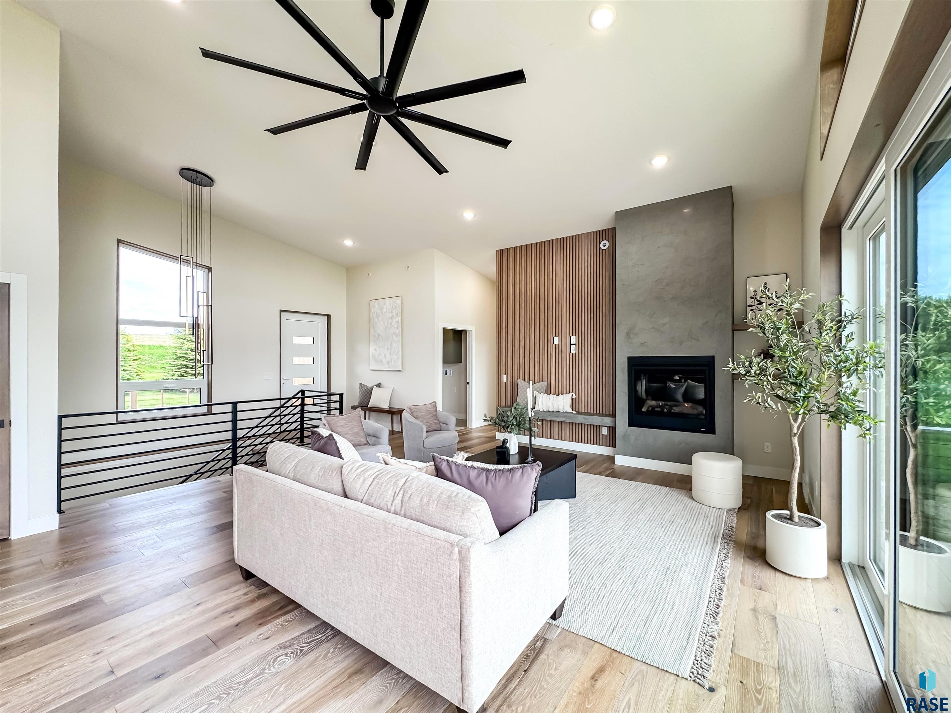 48503 256th St Street