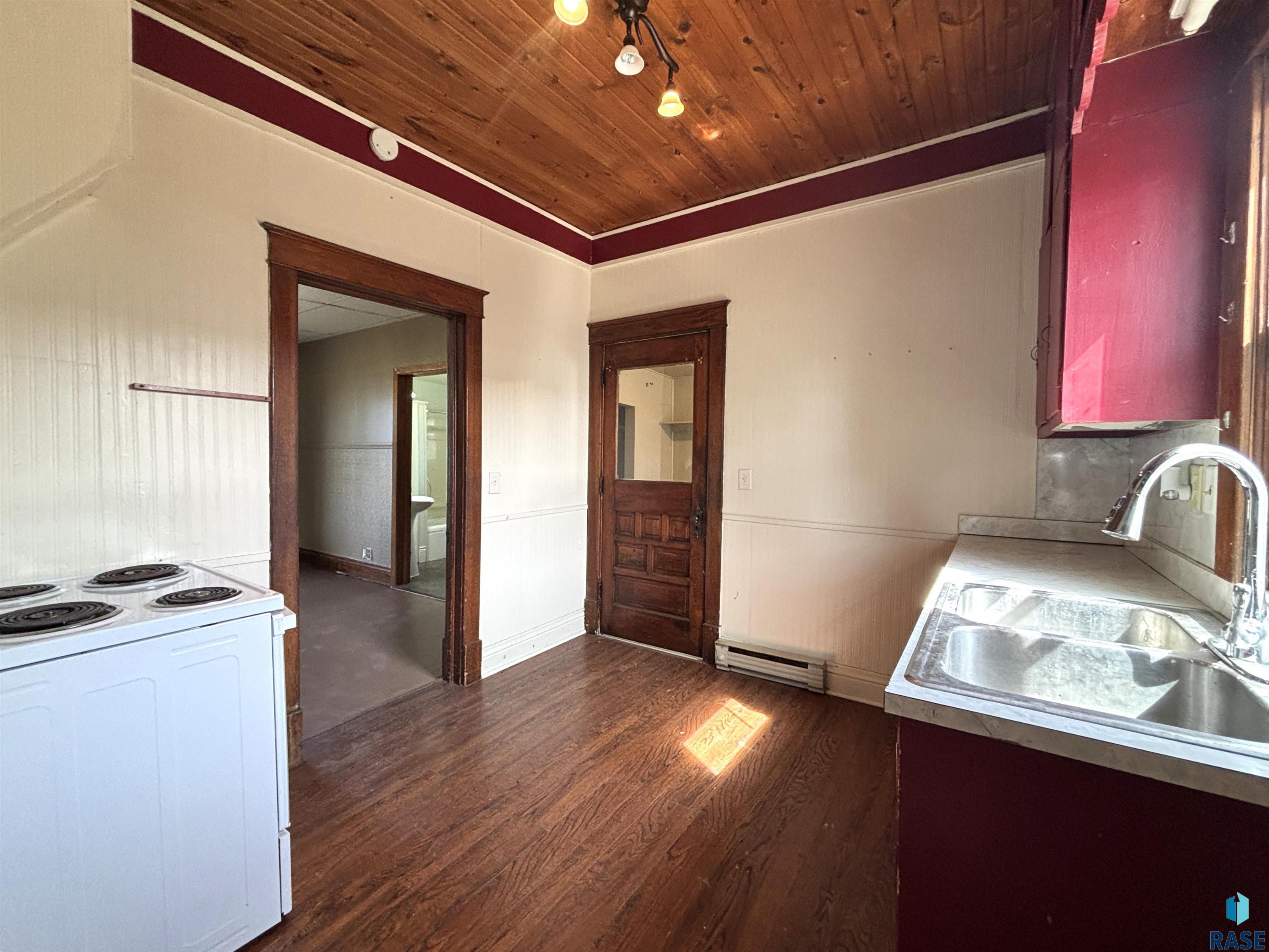 316 S Broadway Ave Avenue