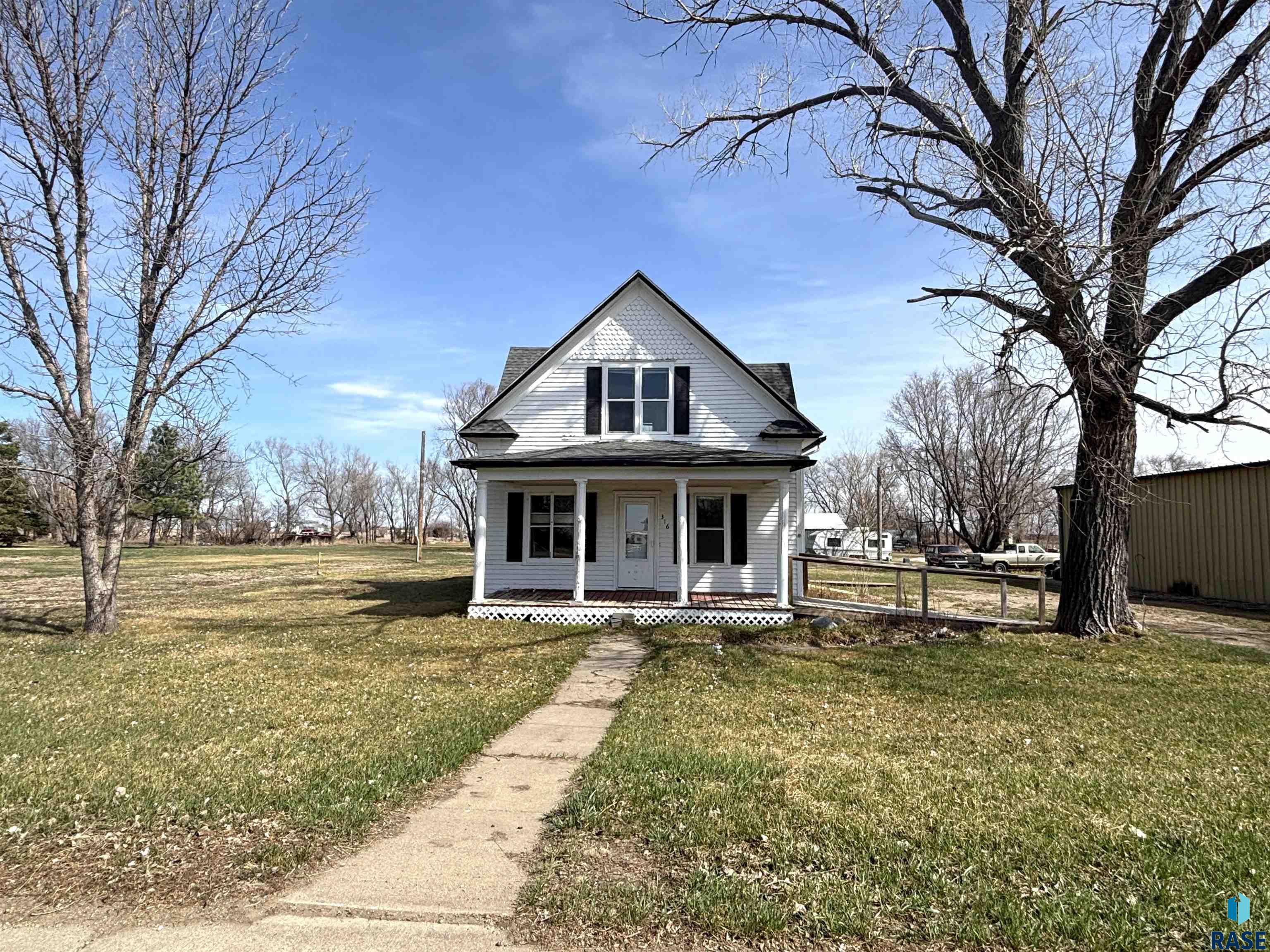 316 S Broadway Ave Avenue