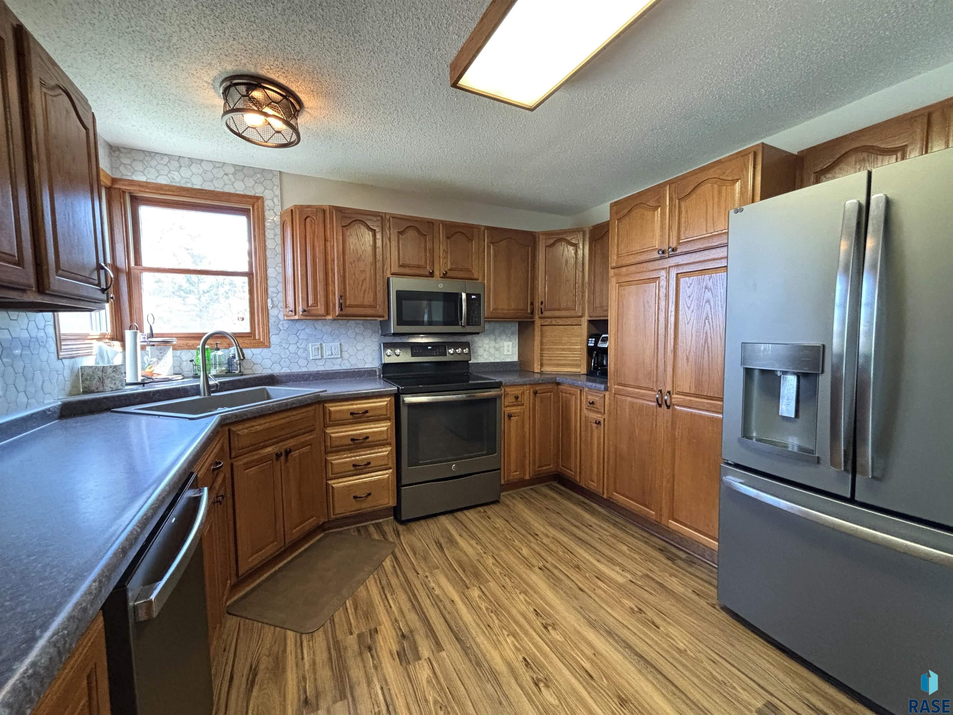 306 N Catalpa St Street