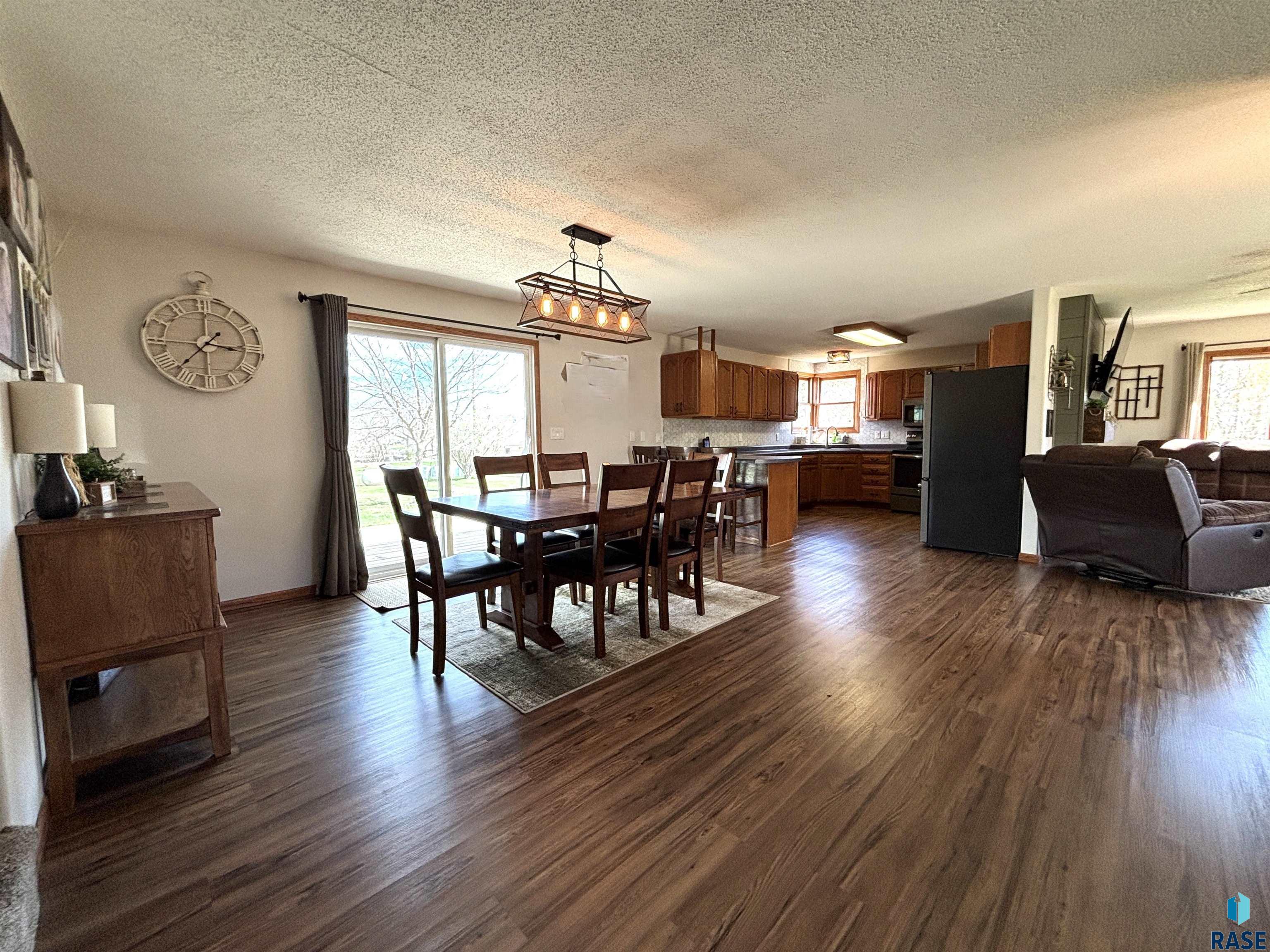 306 N Catalpa St Street