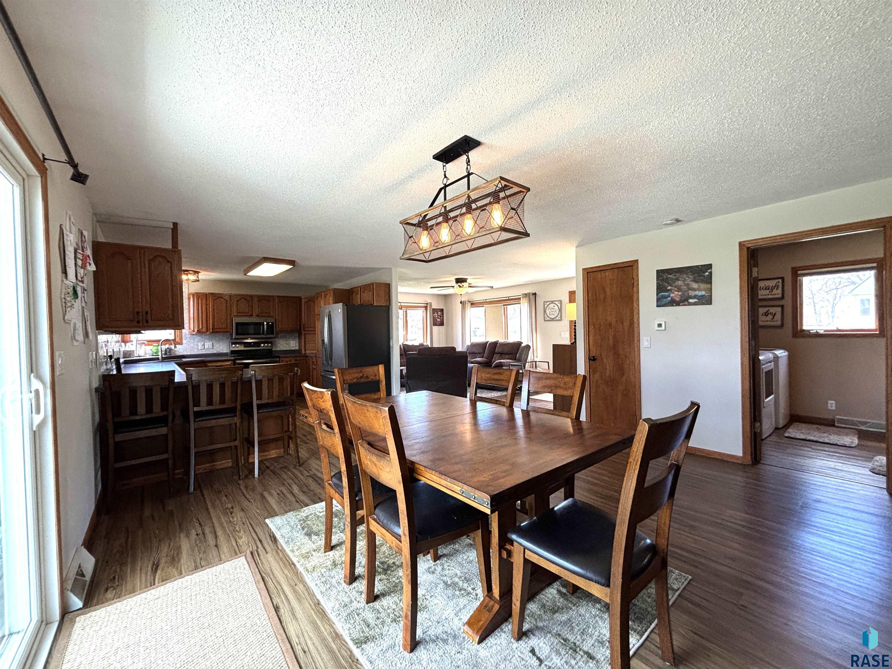 306 N Catalpa St Street