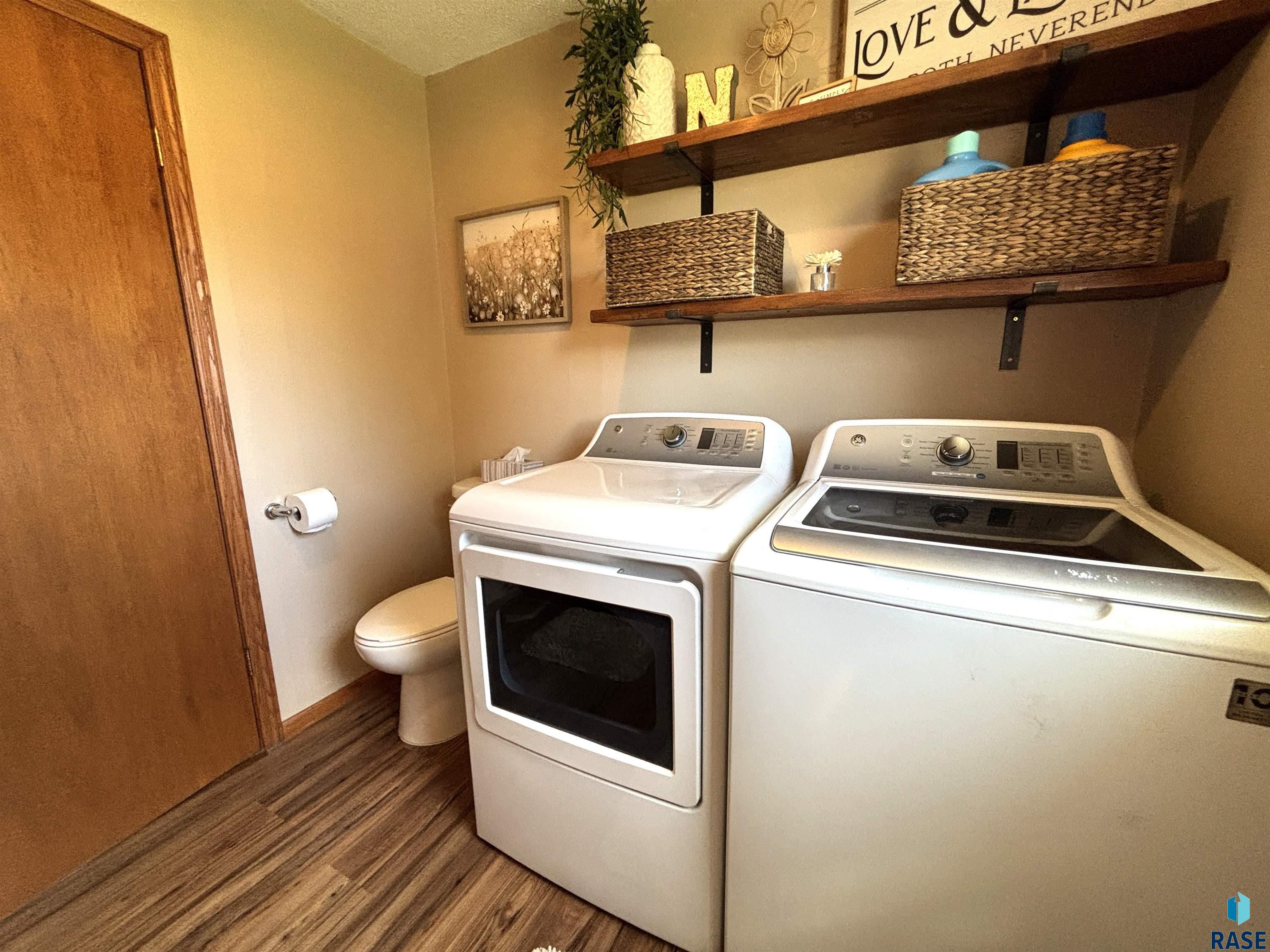 306 N Catalpa St Street