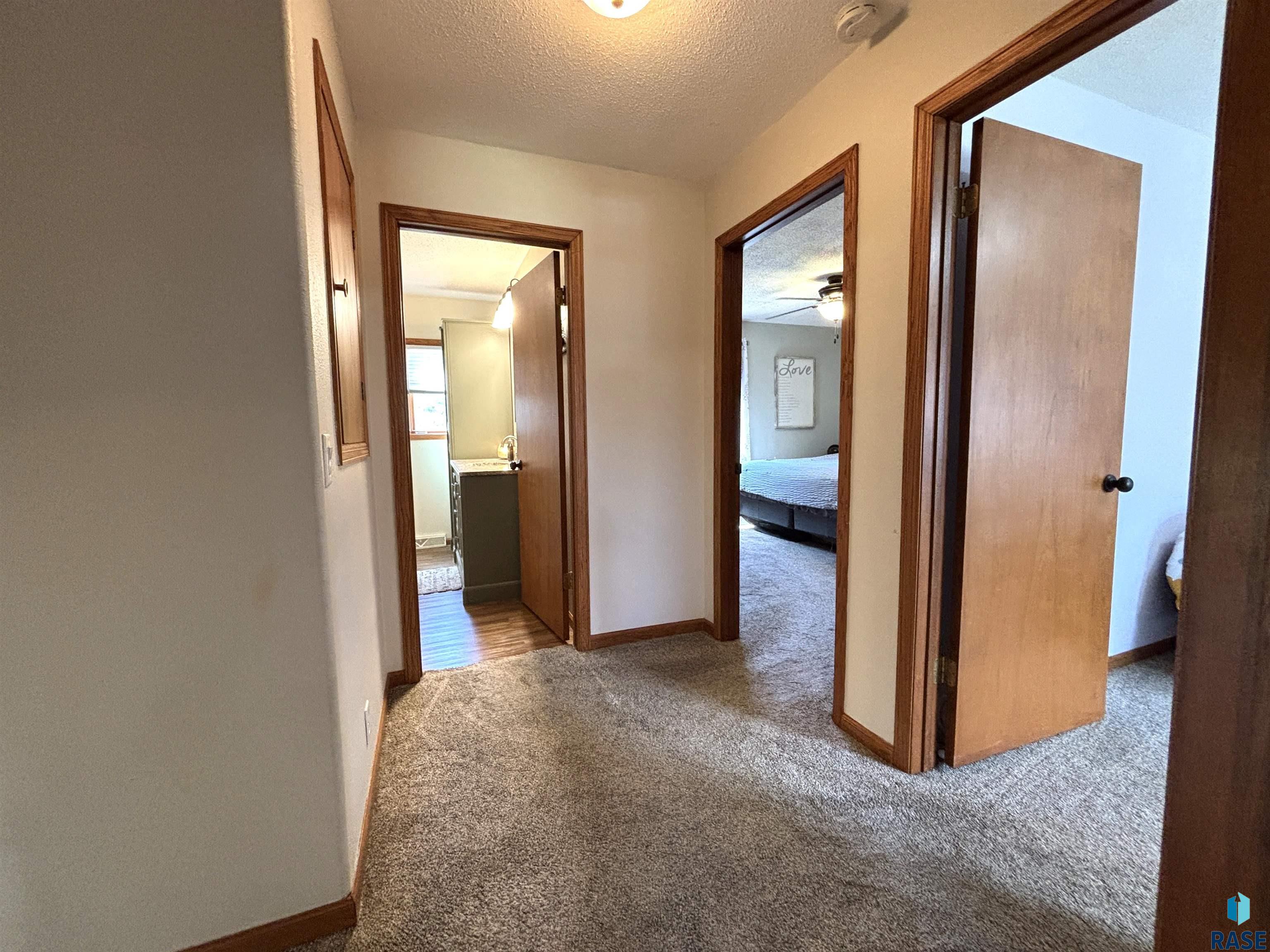 306 N Catalpa St Street