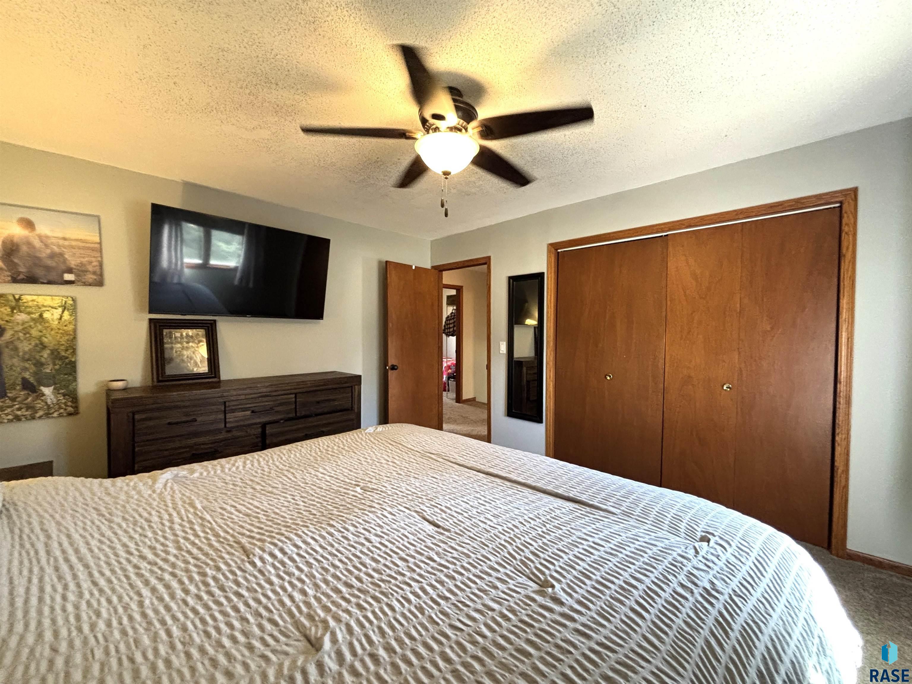 306 N Catalpa St Street