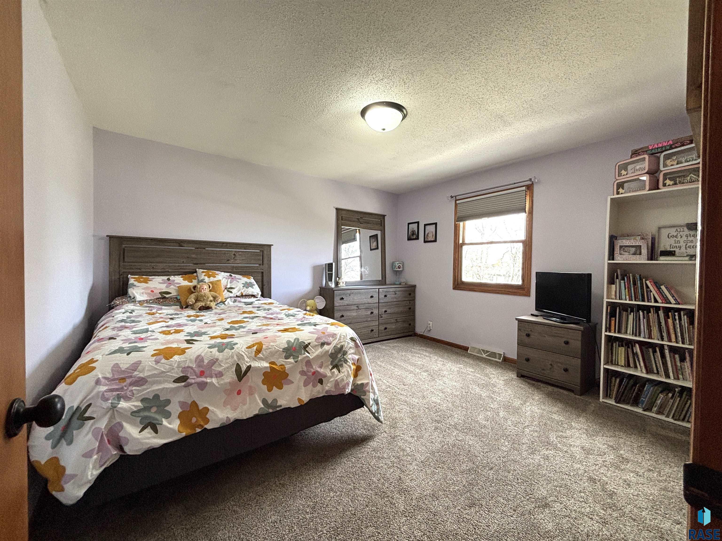 306 N Catalpa St Street