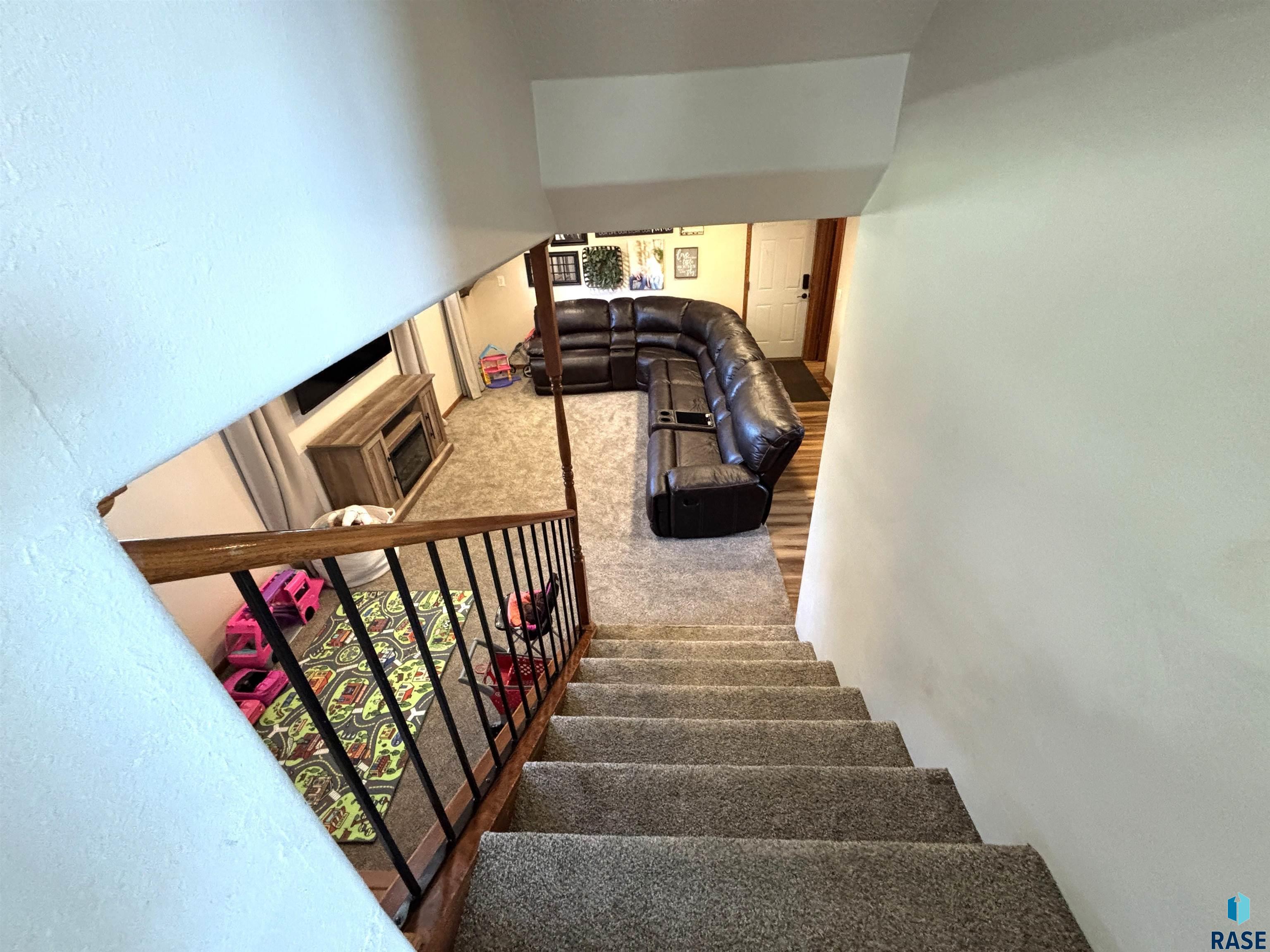 306 N Catalpa St Street