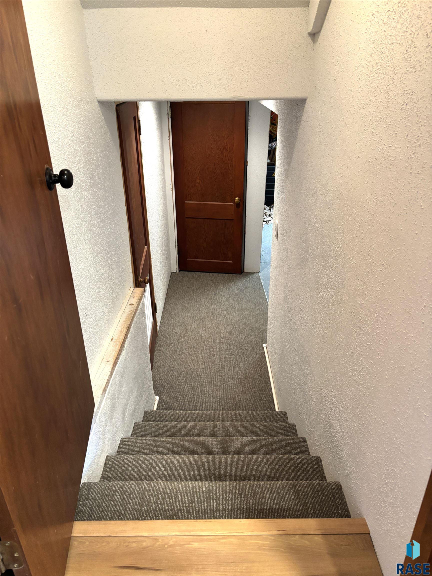 306 N Catalpa St Street