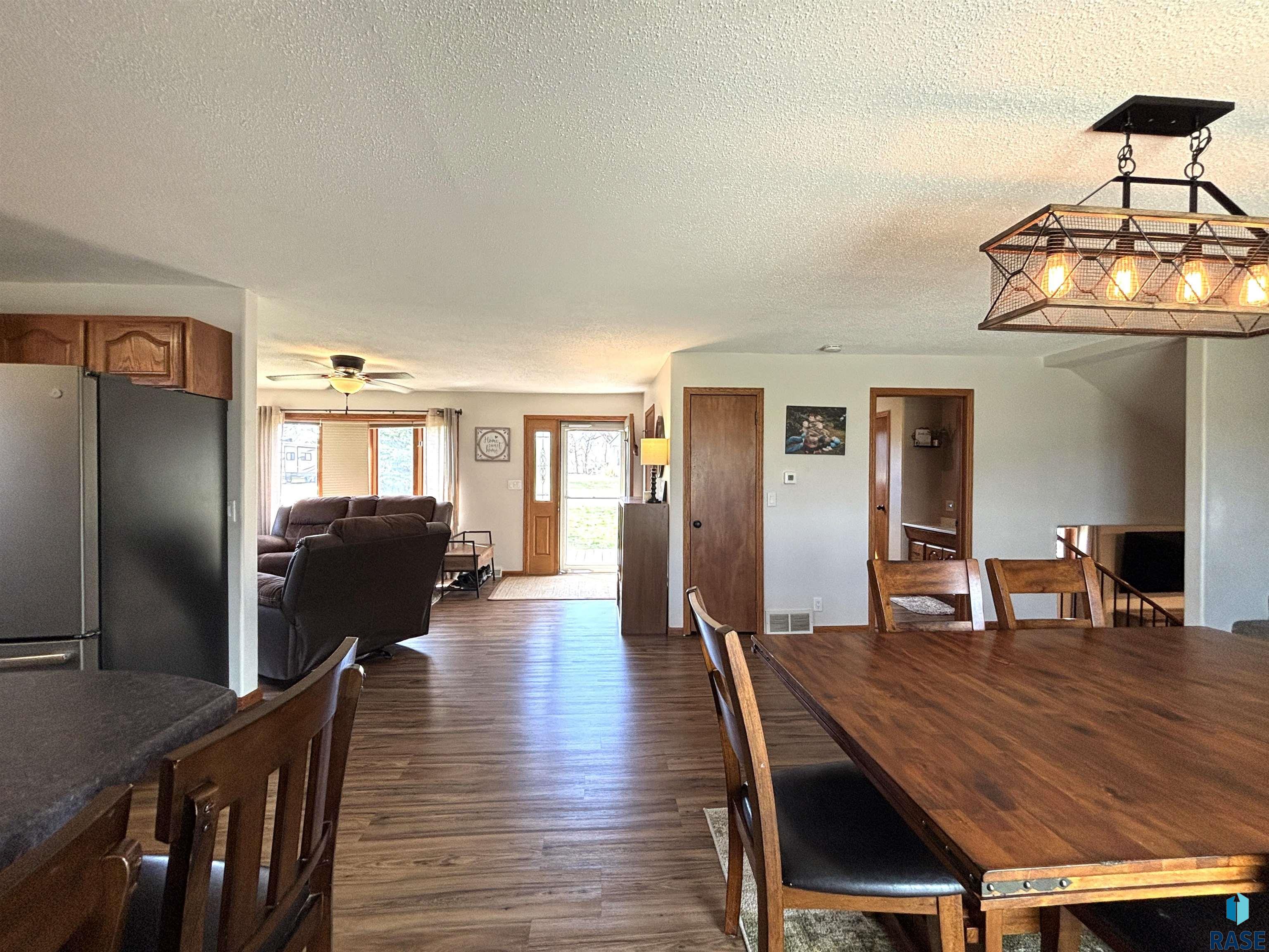 306 N Catalpa St Street