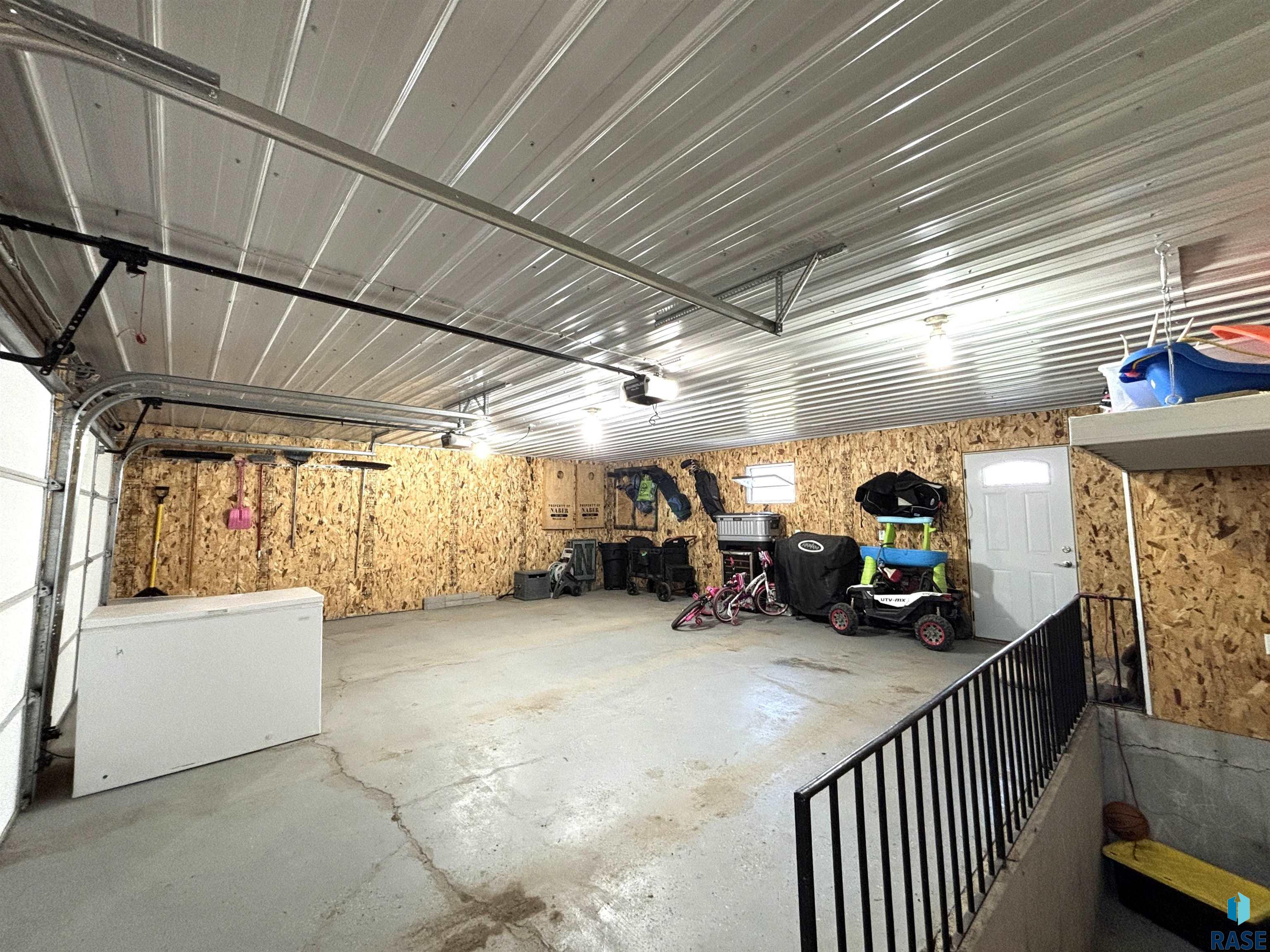 306 N Catalpa St Street