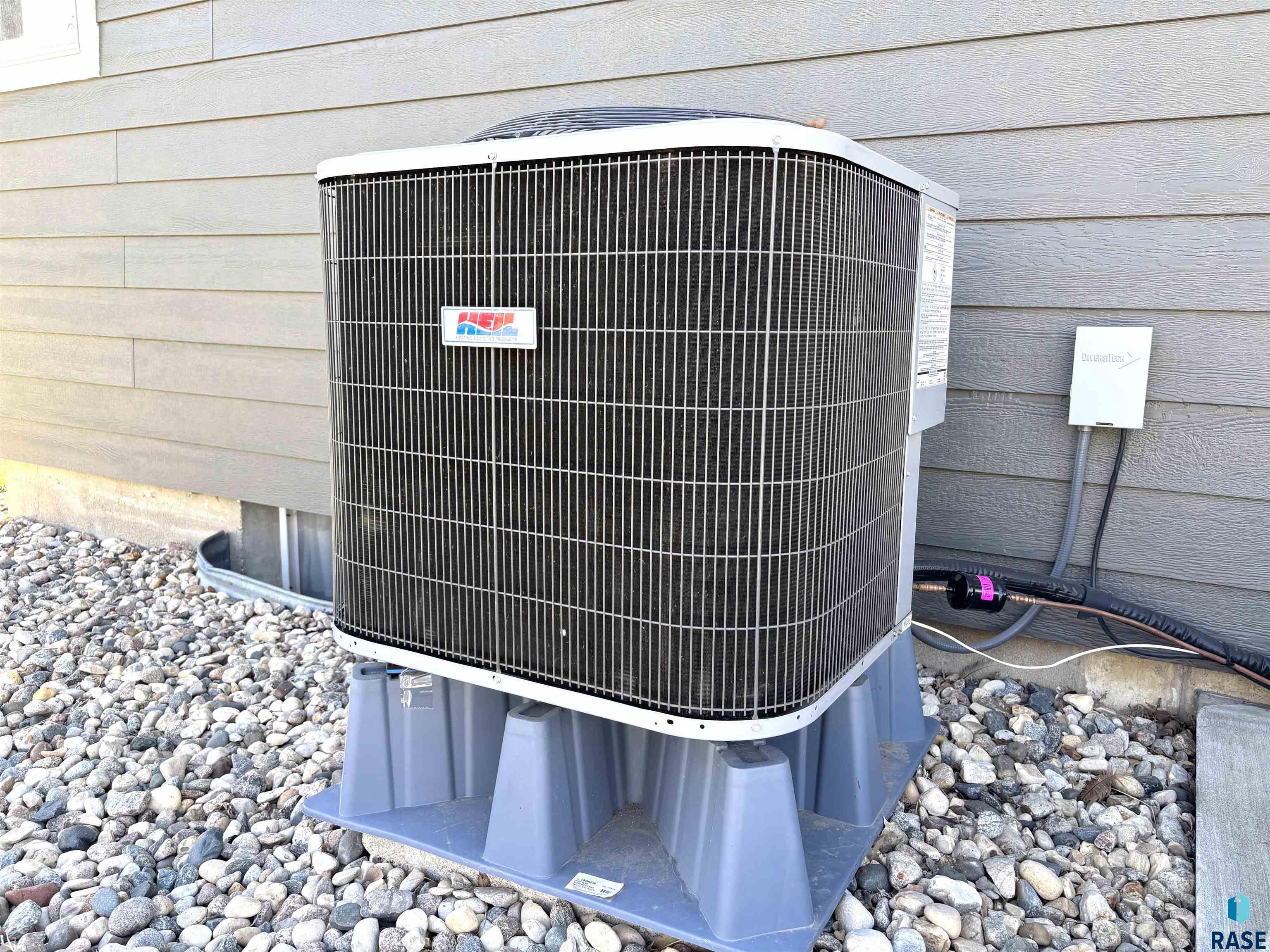 306 N Catalpa St Street