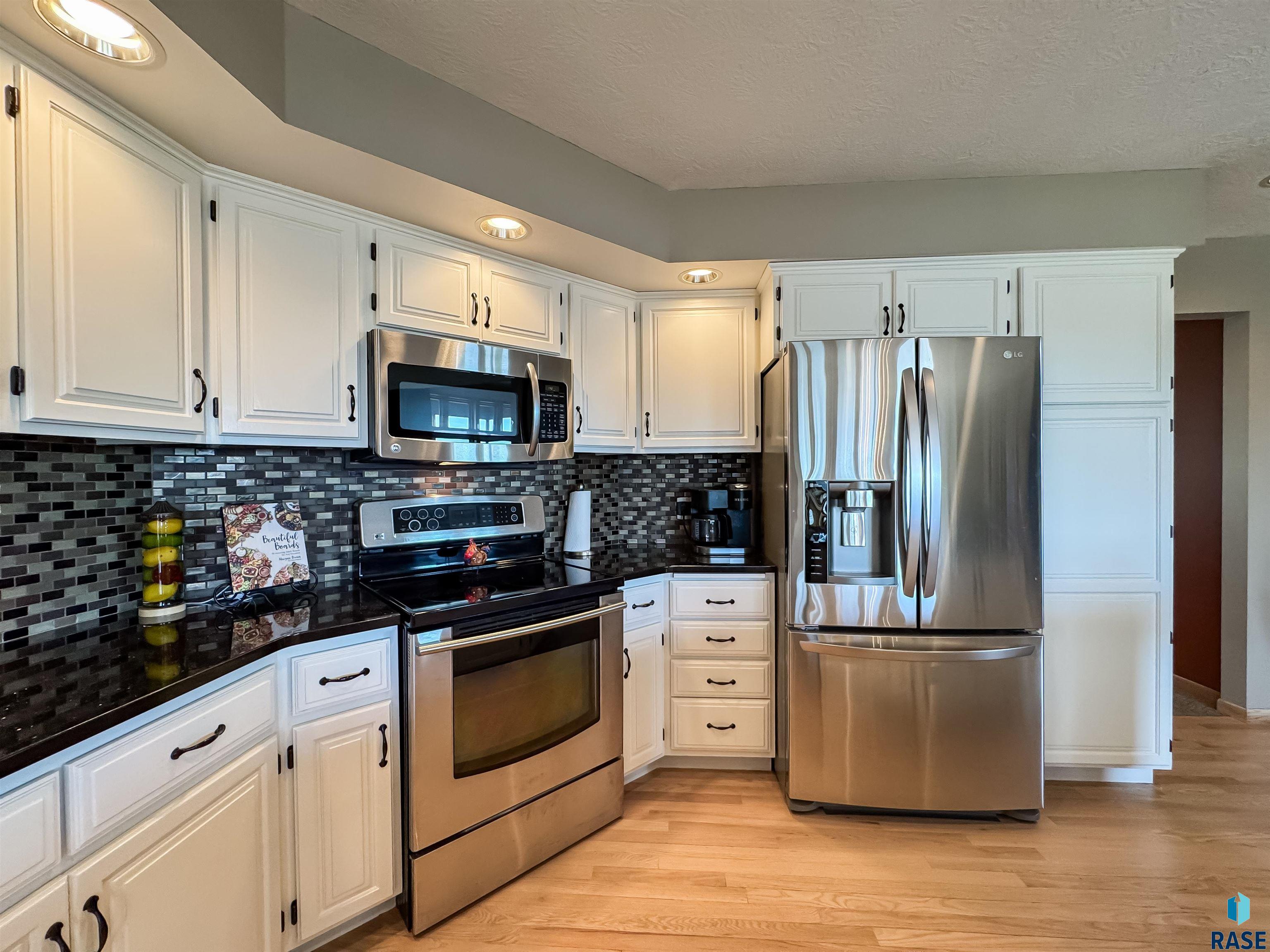 8415 E Sunset Cir Circle