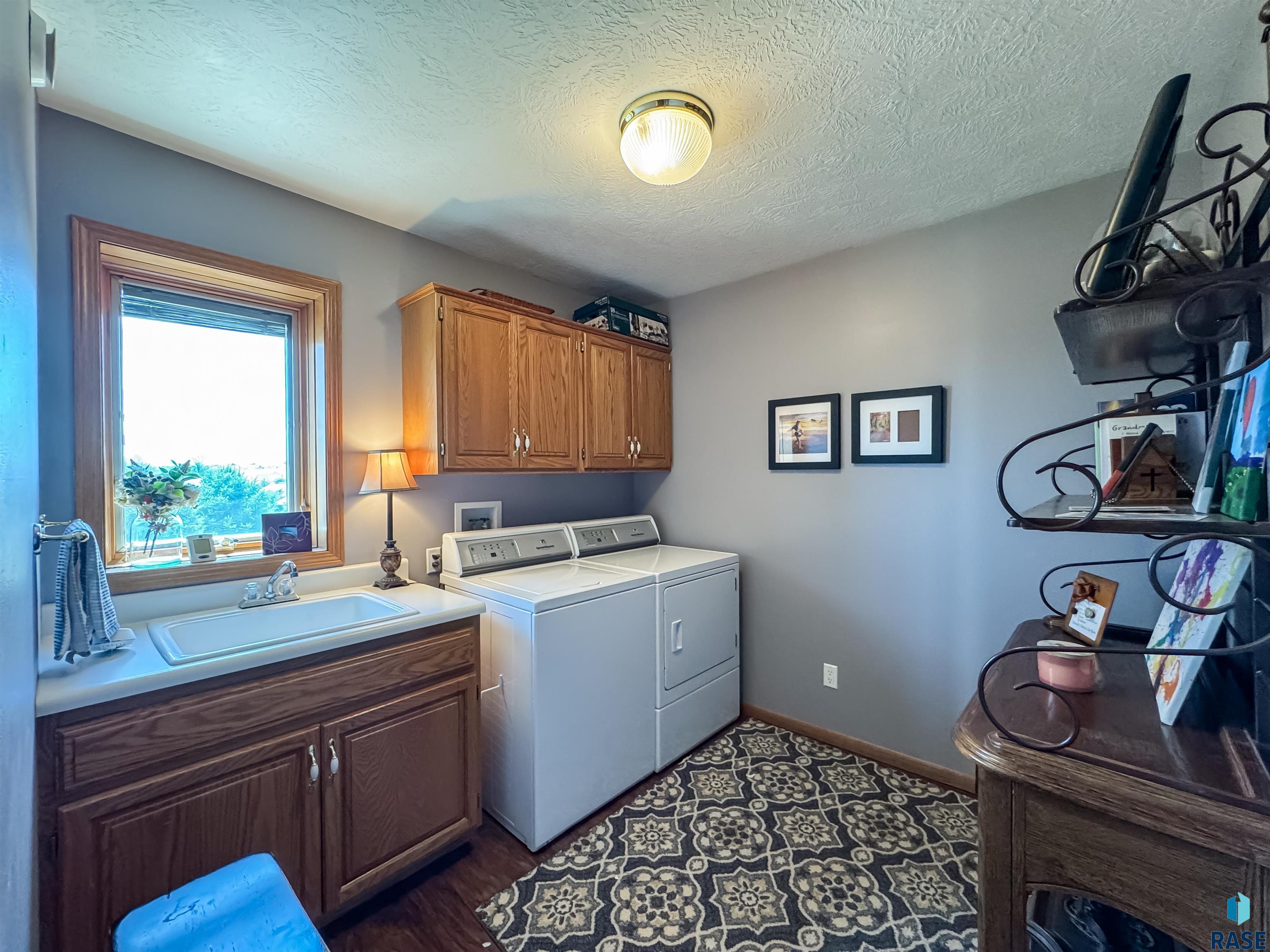 8415 E Sunset Cir Circle