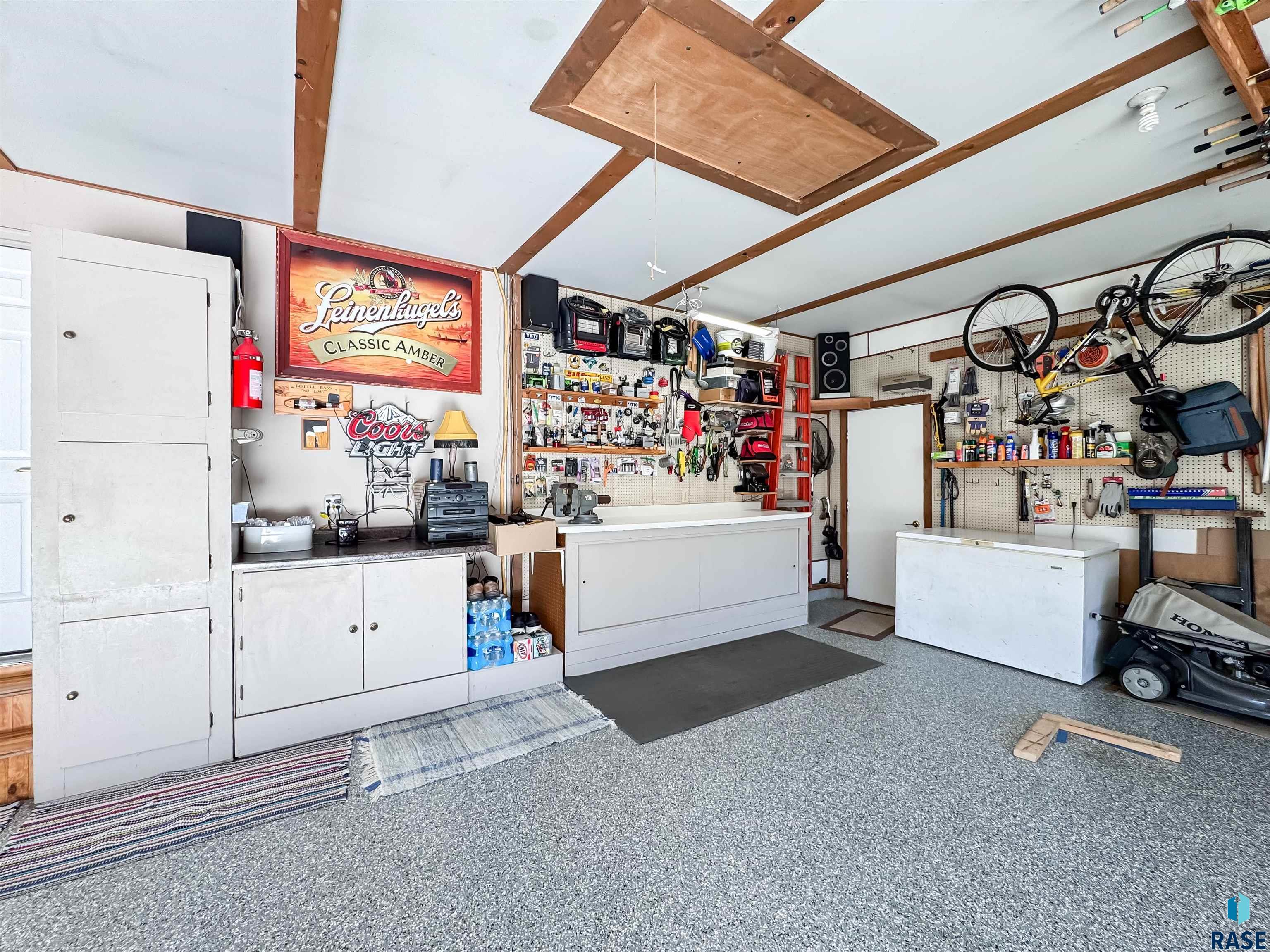 900 S Parkview Blvd Boulevard