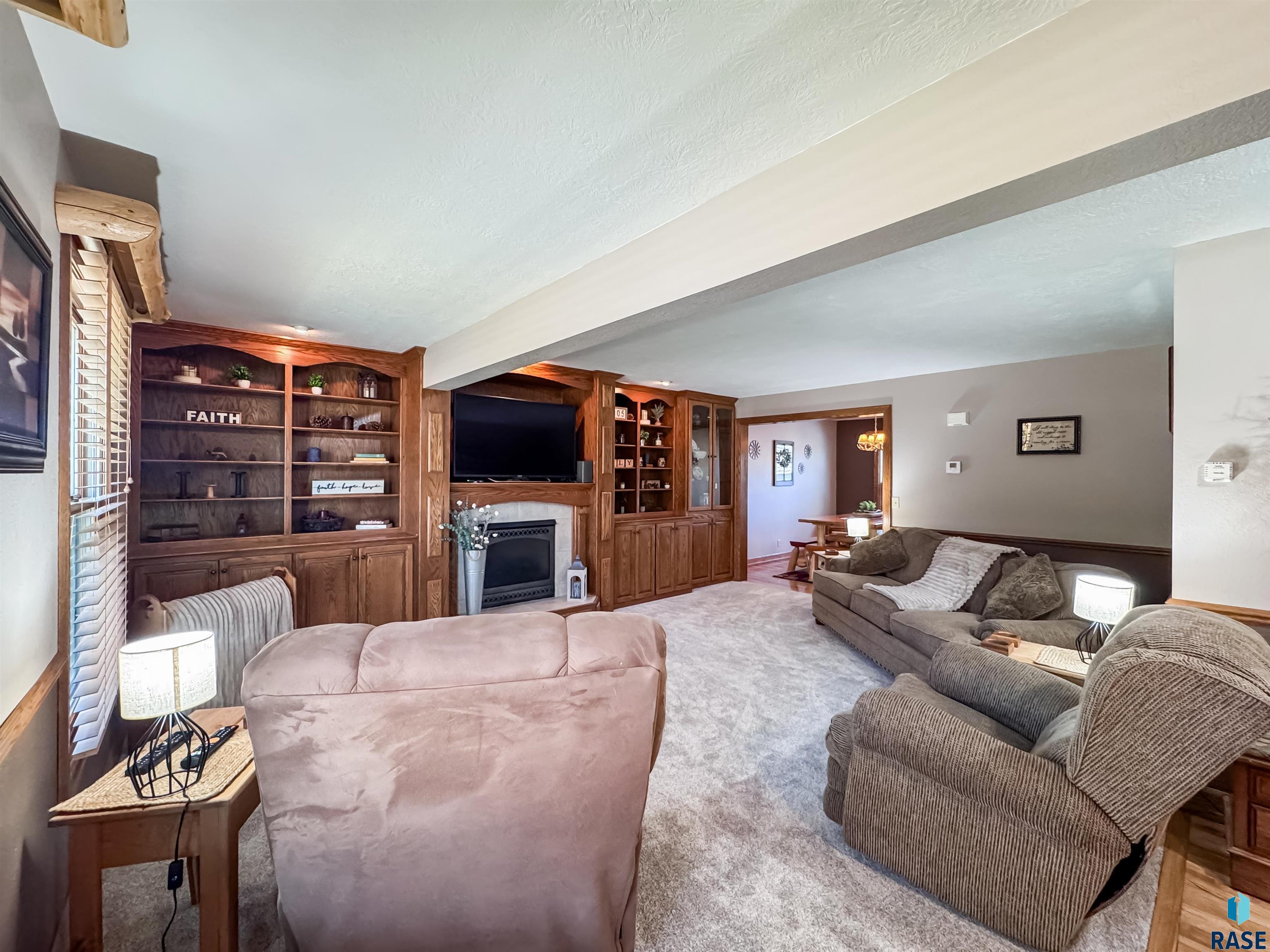 900 S Parkview Blvd Boulevard