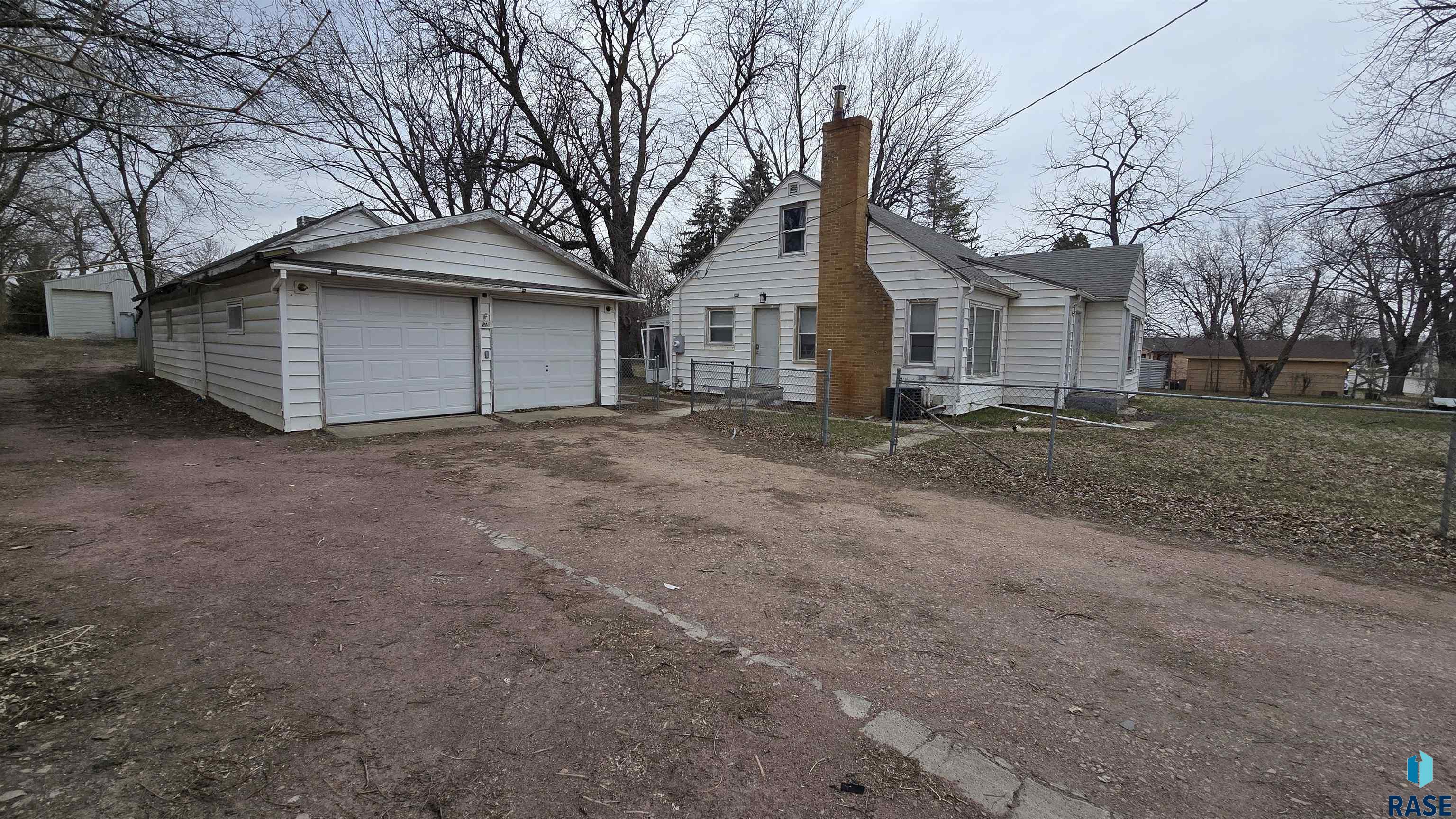 813 Sycamore Ave, Sioux Falls