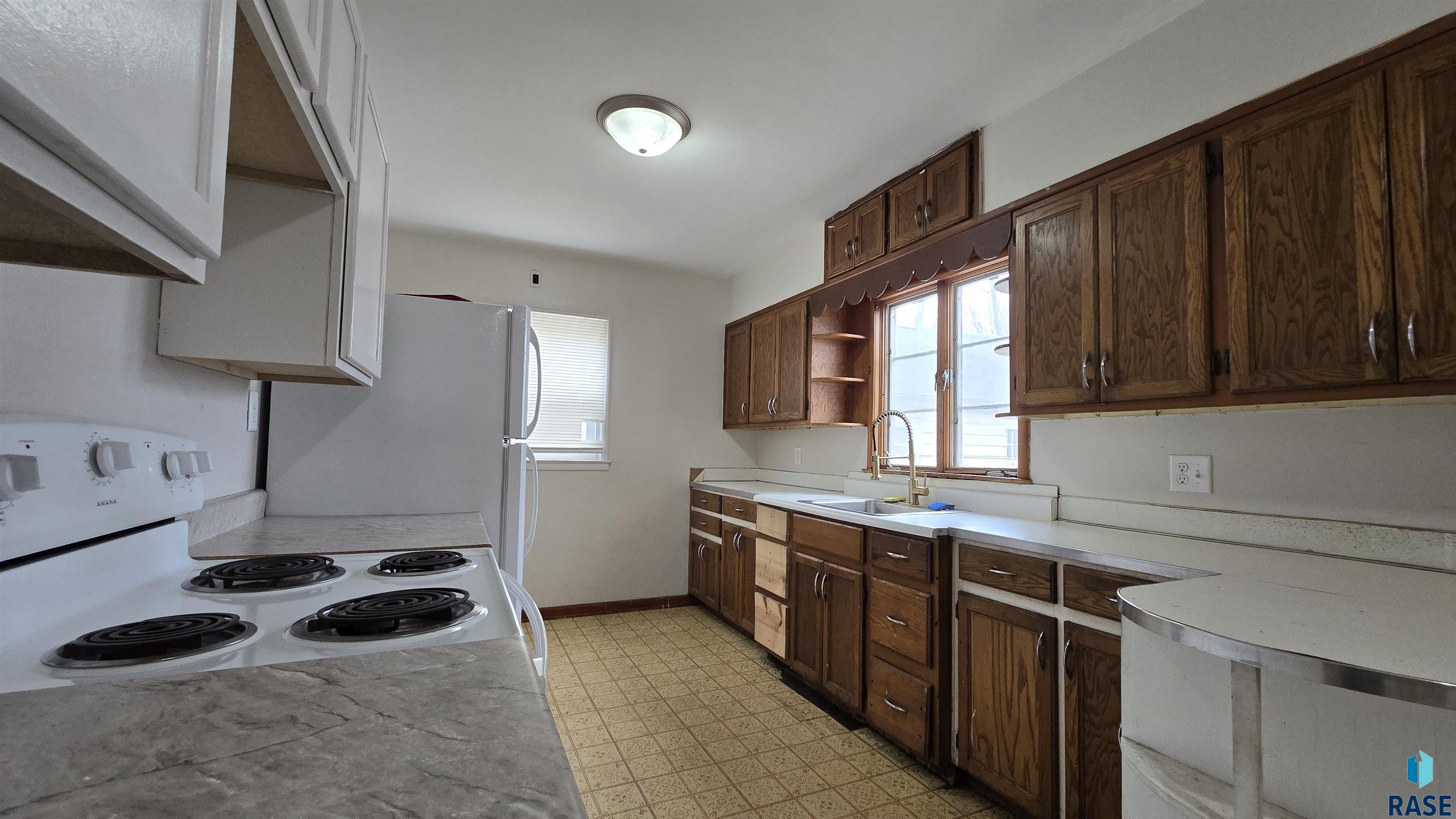 813 Sycamore Ave, Sioux Falls