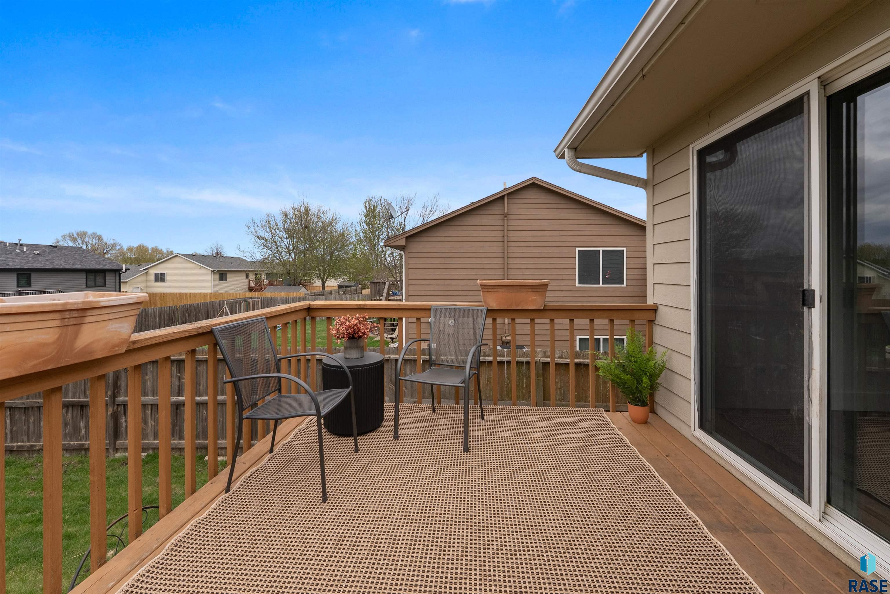 5527 S Wexford Ct Court