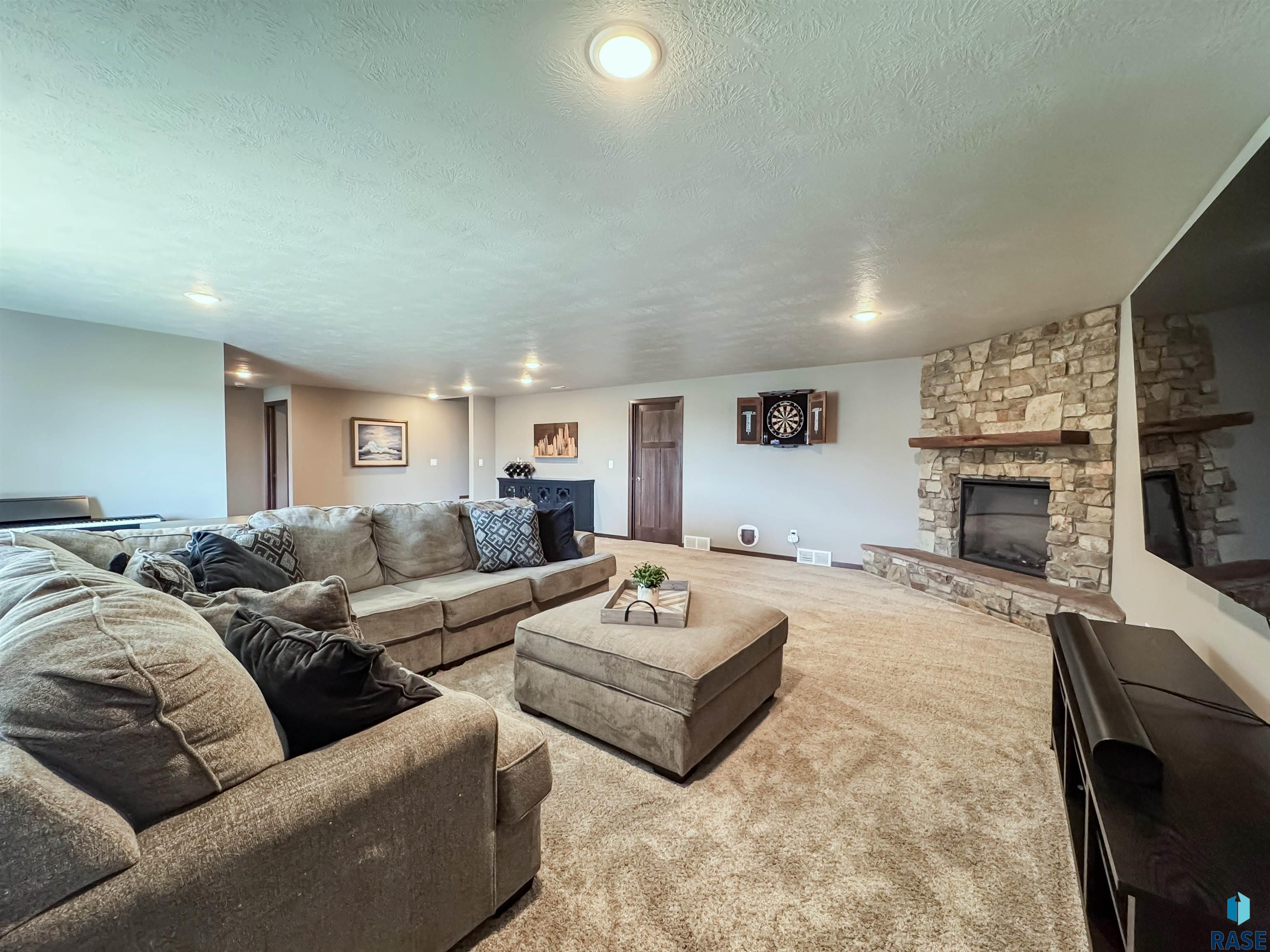 6805 E Smyrna Cir Circle