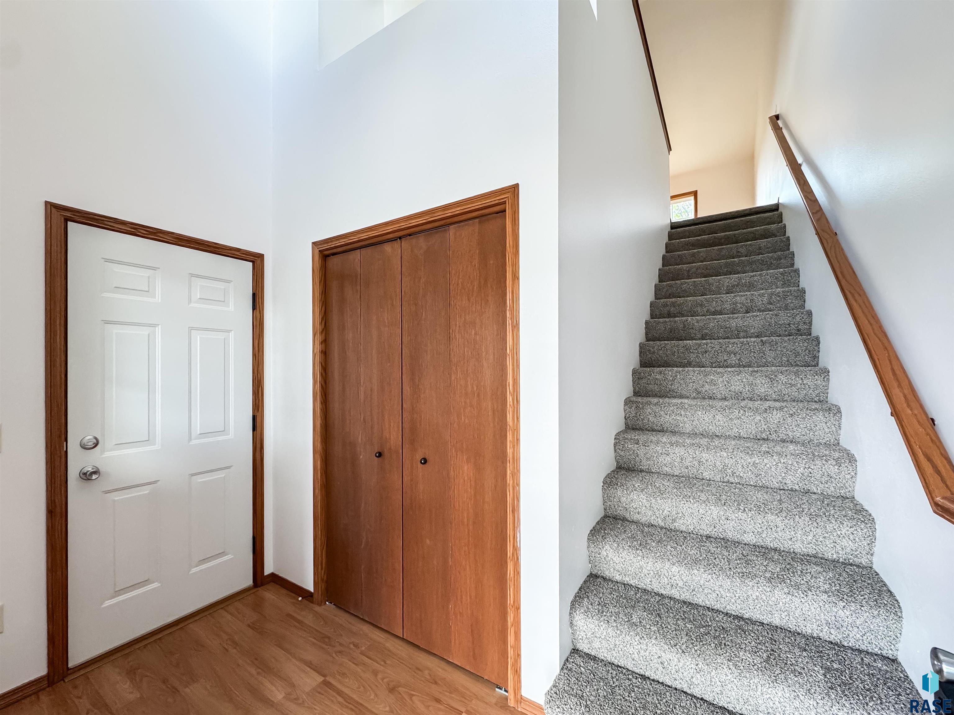1419 N Conifer Pl Place