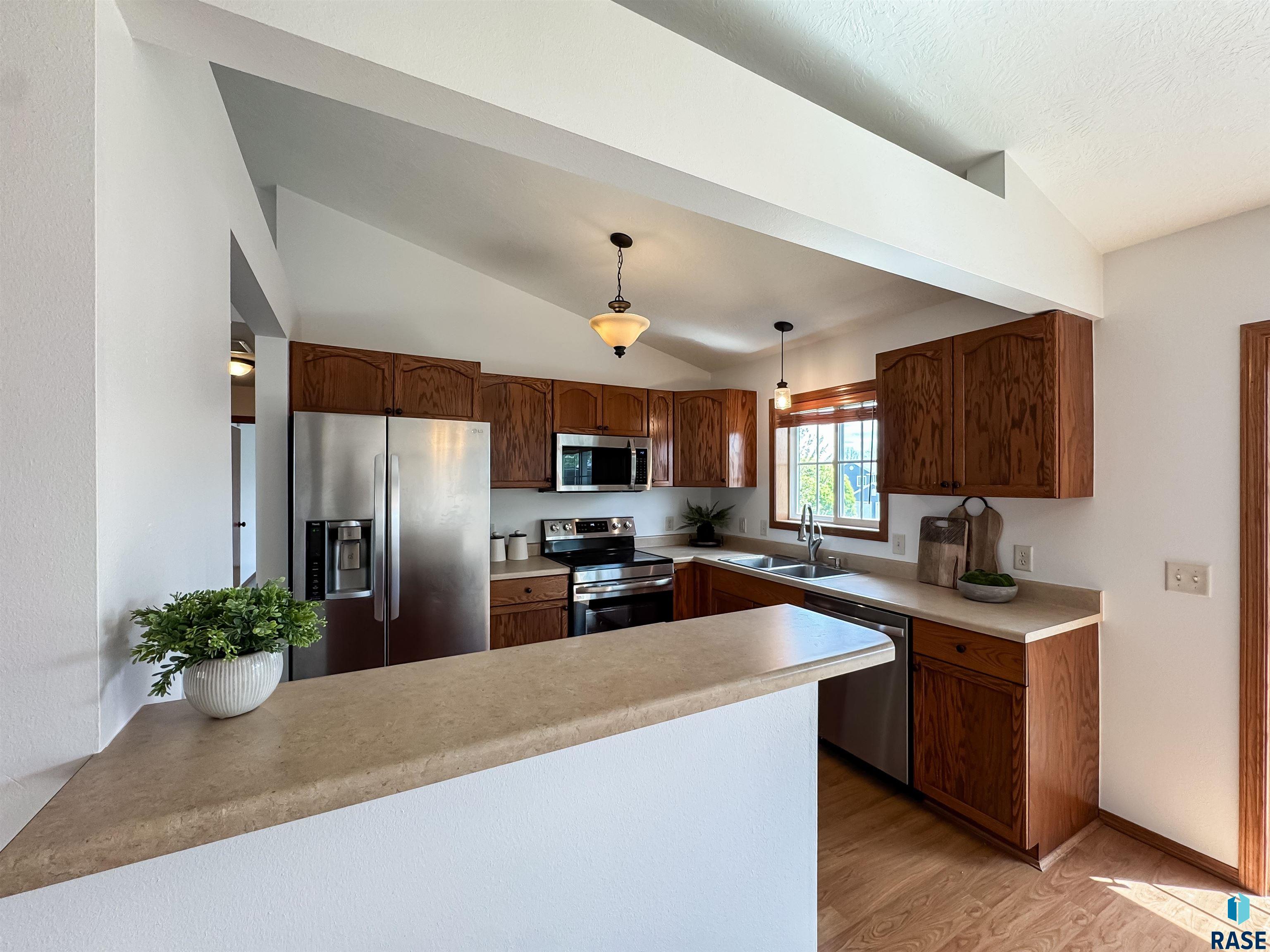 1419 N Conifer Pl Place
