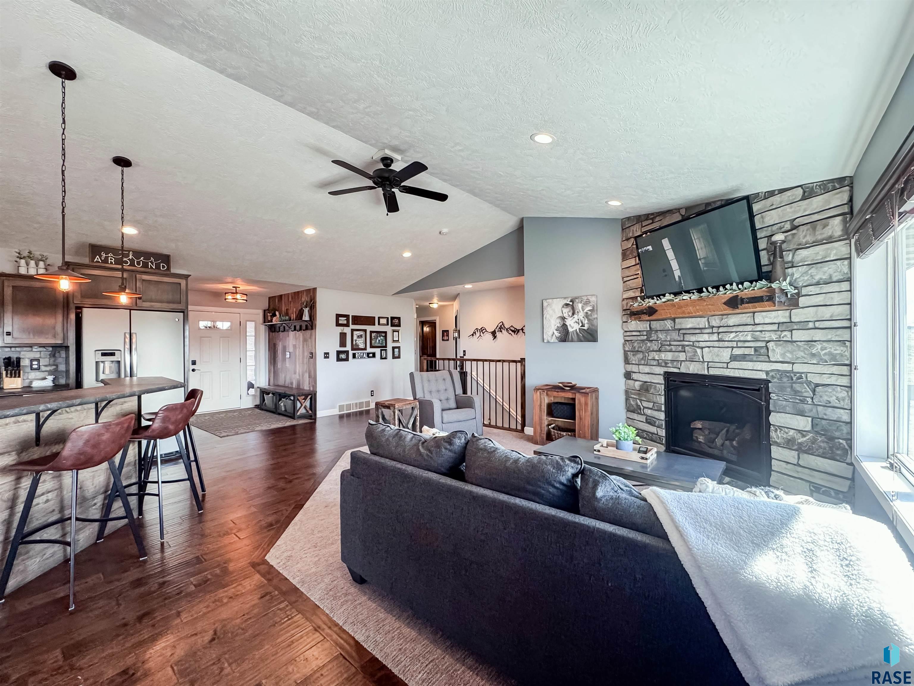 25785 Frederick Cir Circle